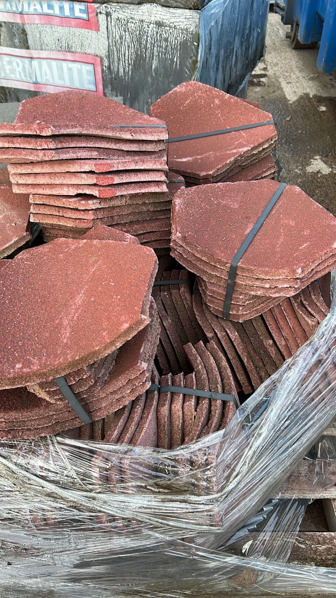 100x Redland Concrete Hip Tiles *PLUS VAT*