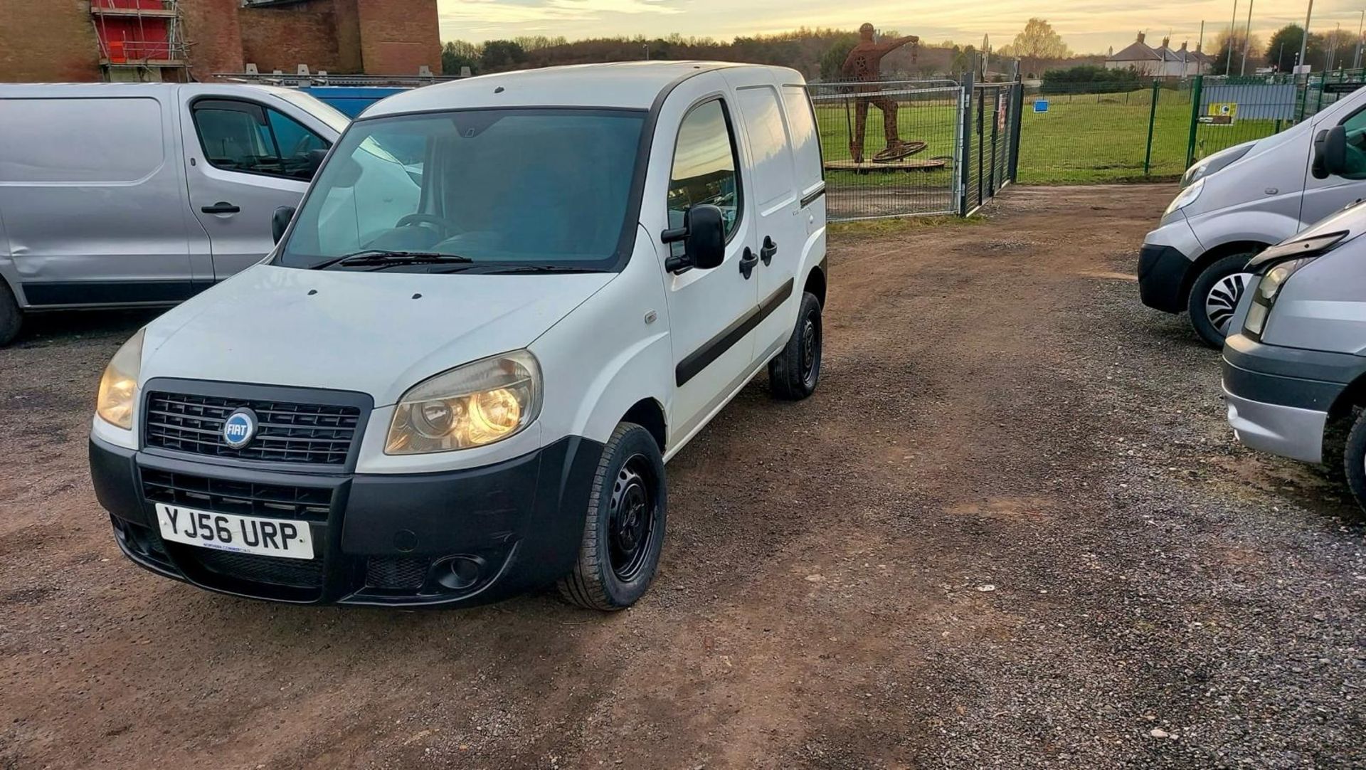 2006 FIAT DOBLO CARGO MULTIJET 16V WHITE PANEL VAN *NO VAT* - Image 3 of 12