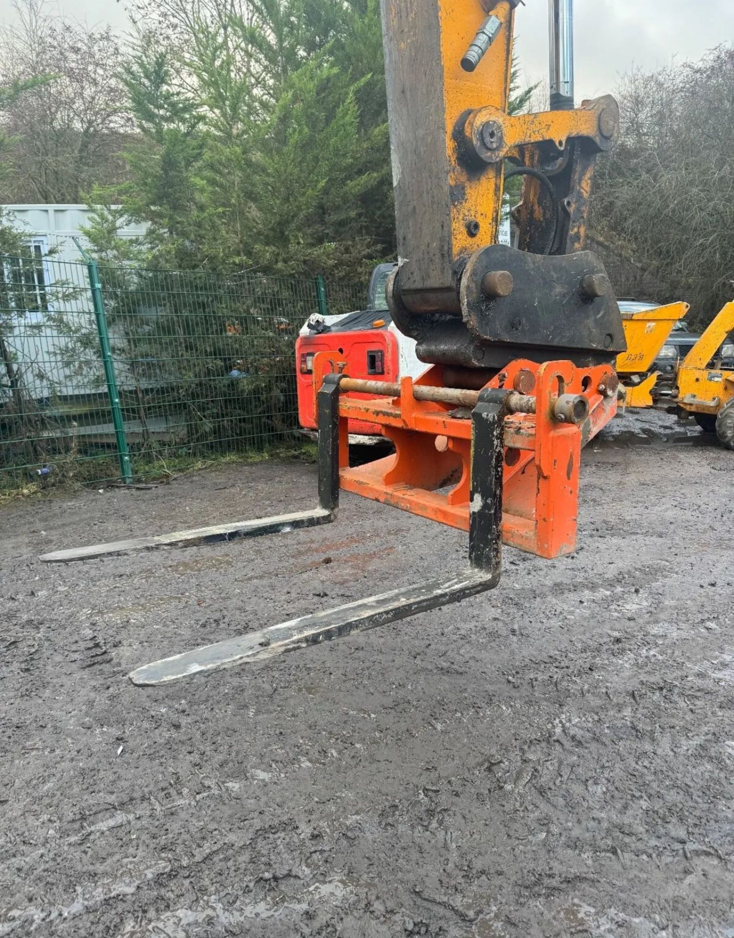 UNUSED EUROFAB PALLET FORKS FOR EXCAVATOR *PLUS VAT* - Image 2 of 6