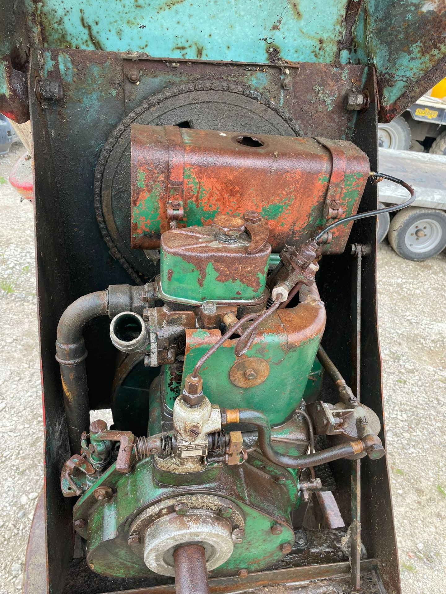 LISTER PETTER CEMENT MIXER *PLUS VAT* - Image 4 of 4