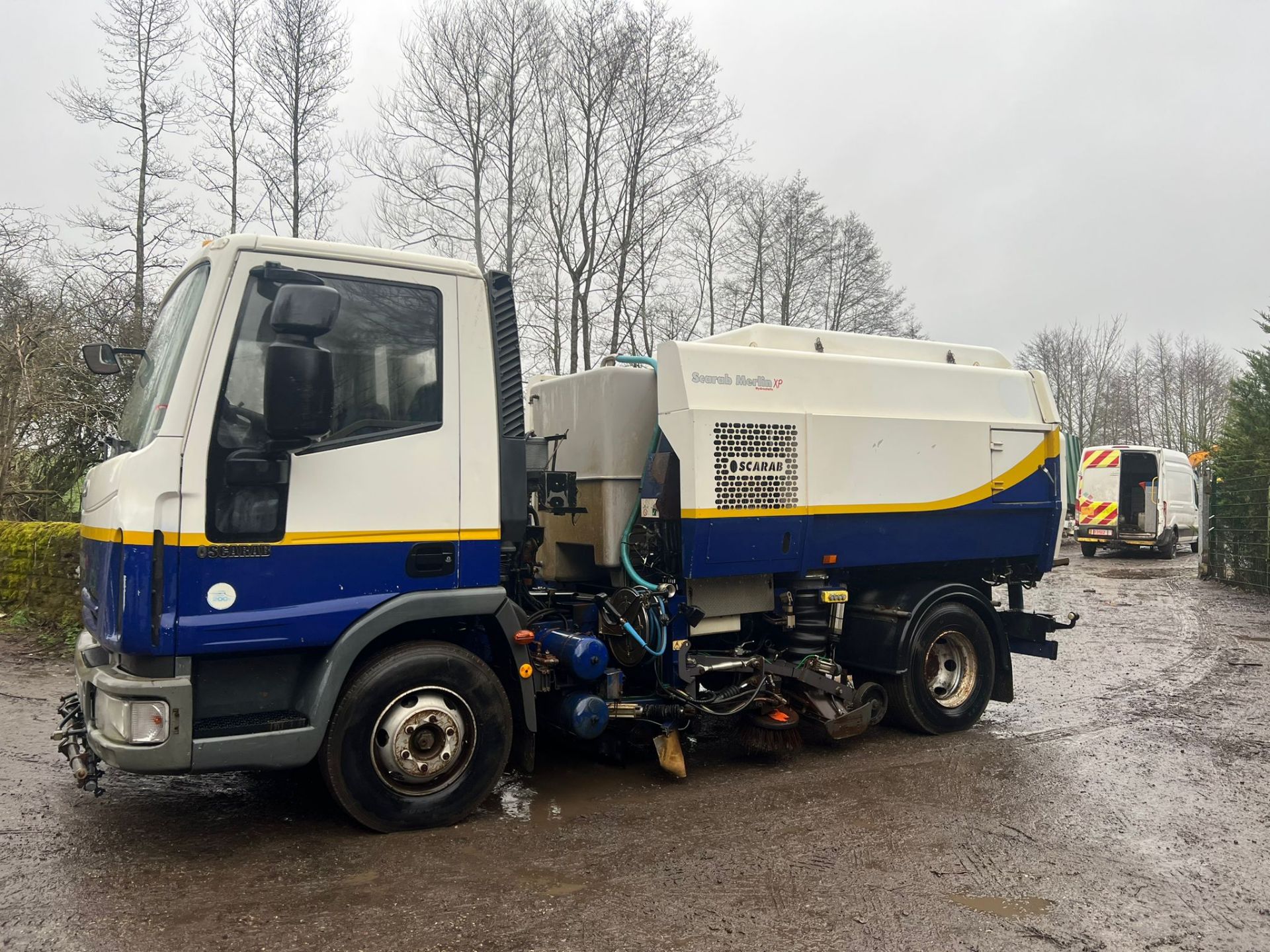 IVECO SCARAB MERLIN ROAD SWEEPER LORRY *PLUS VAT* - Image 13 of 20