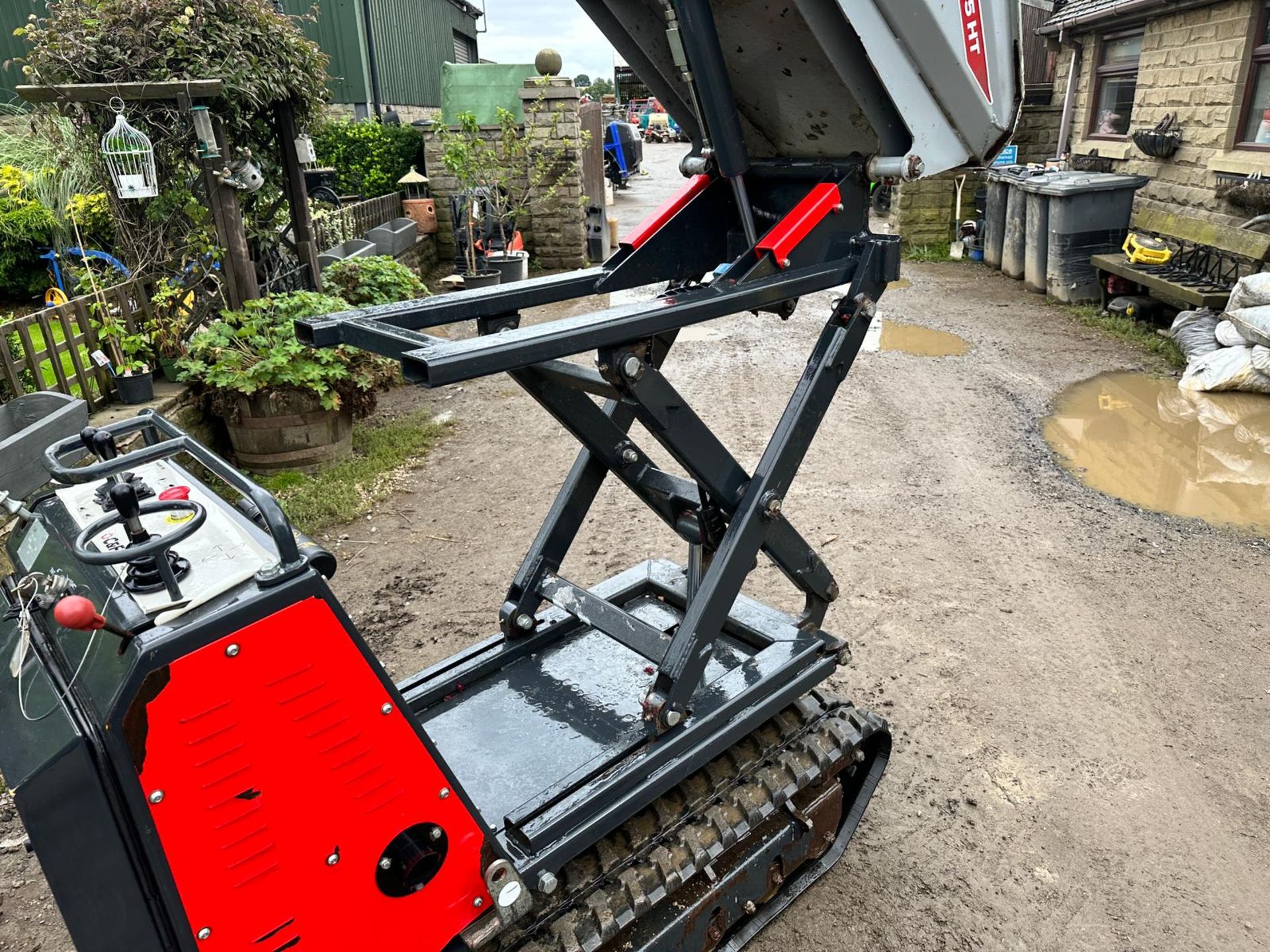 2021 C&F T85HF 850KG DIESEL HIGH TIP TRACKED DUMPER *PLUS VAT* - Image 11 of 14