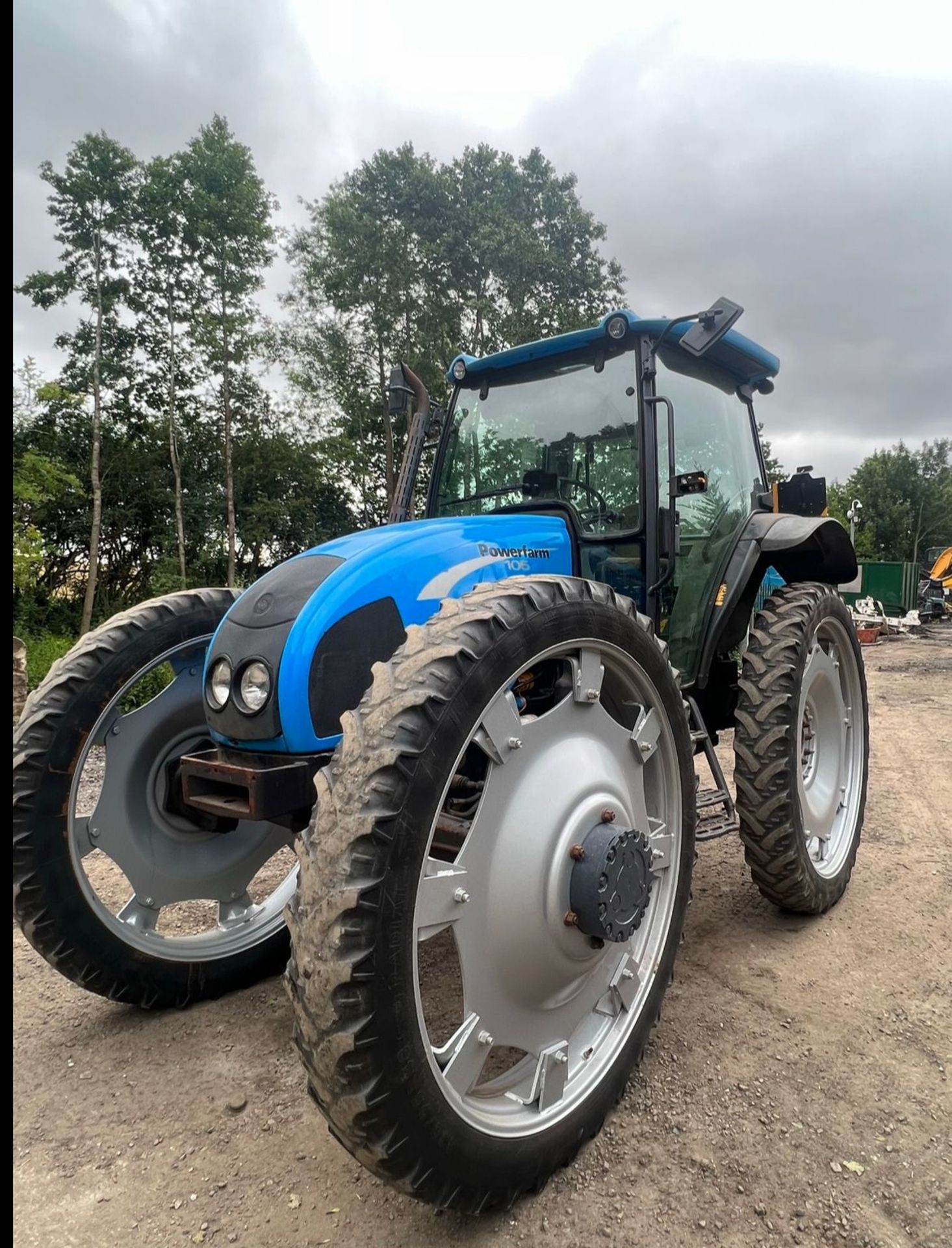 LANDINI POWERFARM 105 TRACTOR 100HP *PLUS VAT*