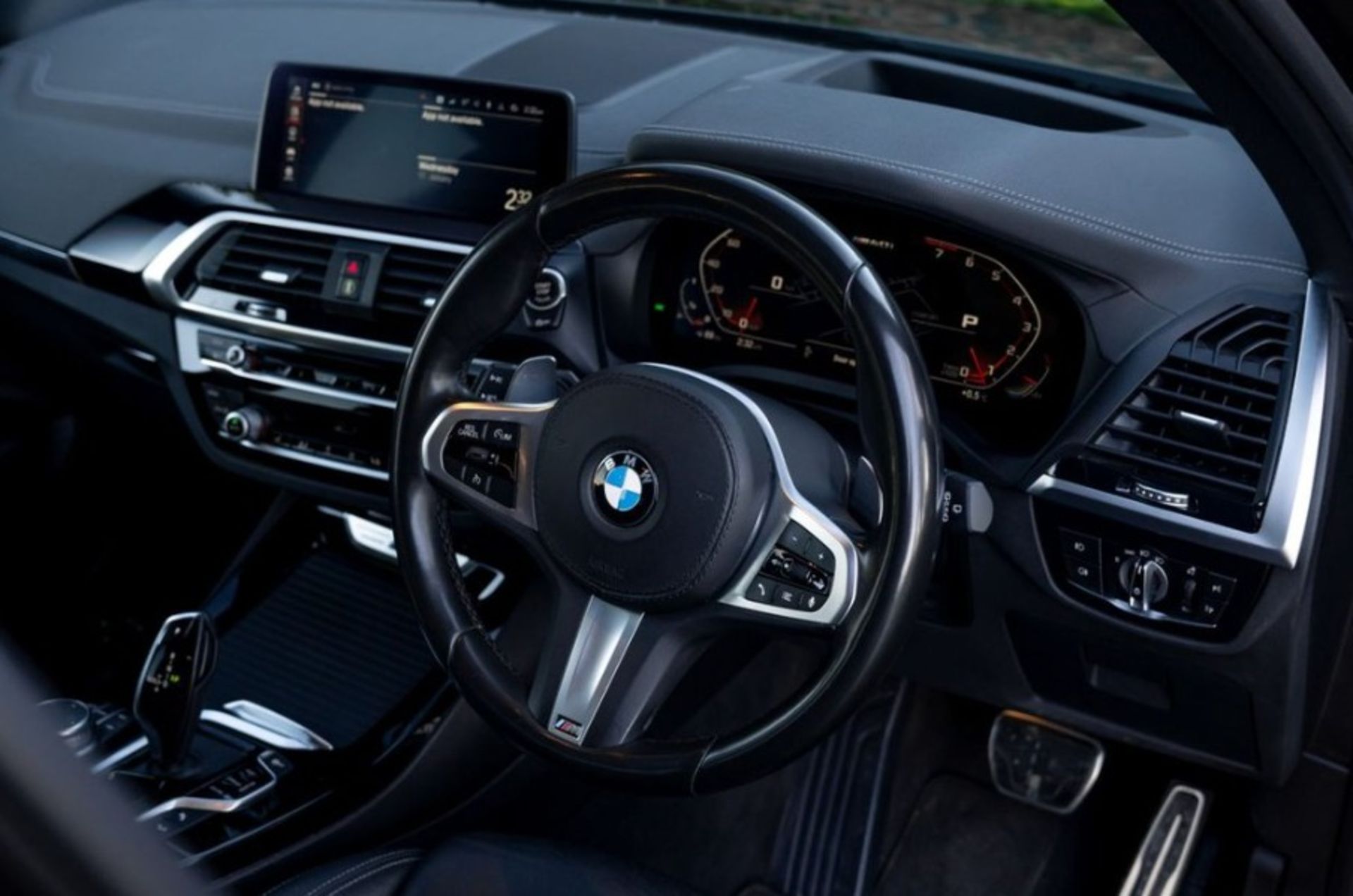 BMW X3 M40I AUTO GREY SUV ESTATE *NO VAT* - Image 10 of 12