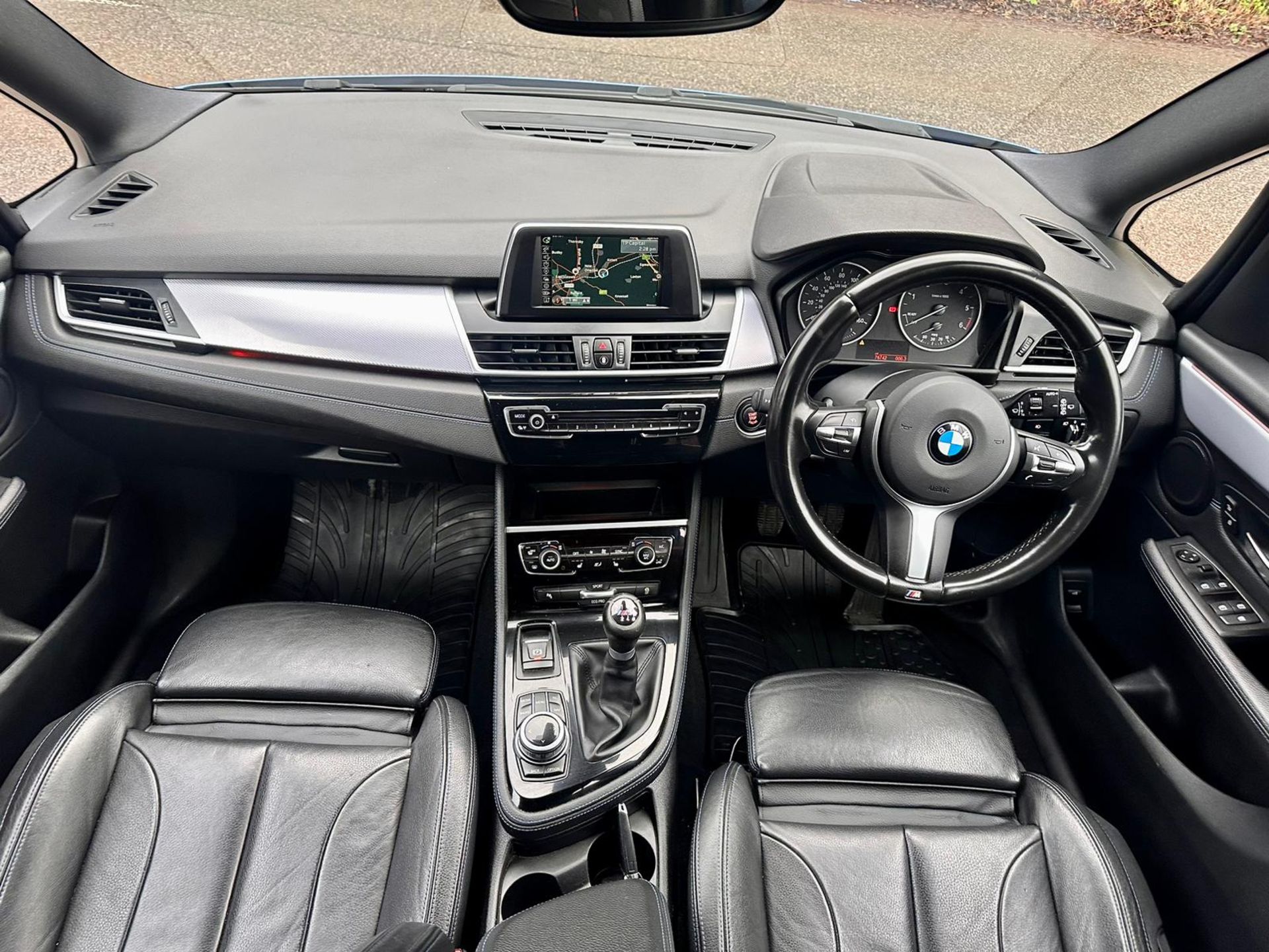 2017 BMW 218D M SPORT BLUE MPV *NO VAT* - Image 17 of 27