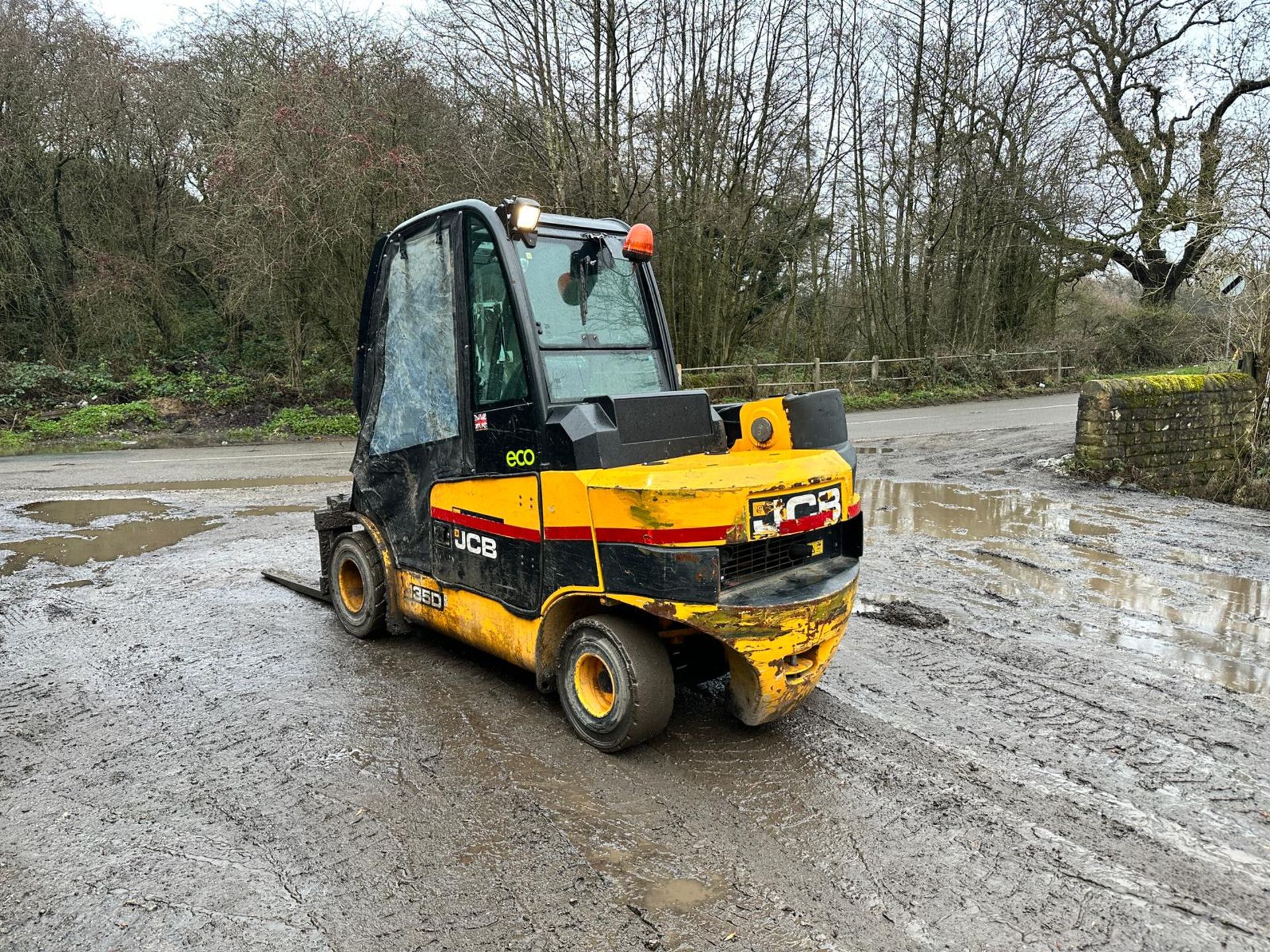 2019 JCB TLT35D DIESEL 3.5 TON TELESCOPIC FORKLIFT/TELETRUK *PLUS VAT* - Image 6 of 16