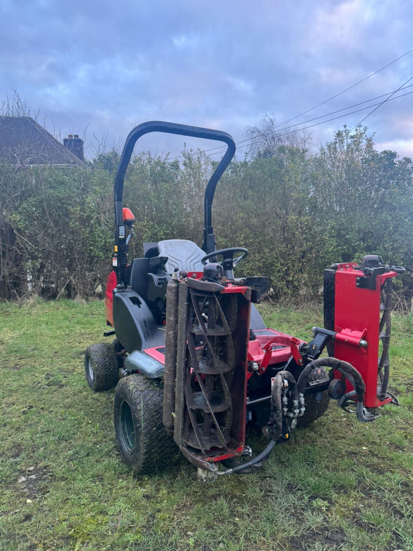 2012 Toro LT3340 Ride On Cylinder Mower *PLUS VAT* - Image 14 of 15