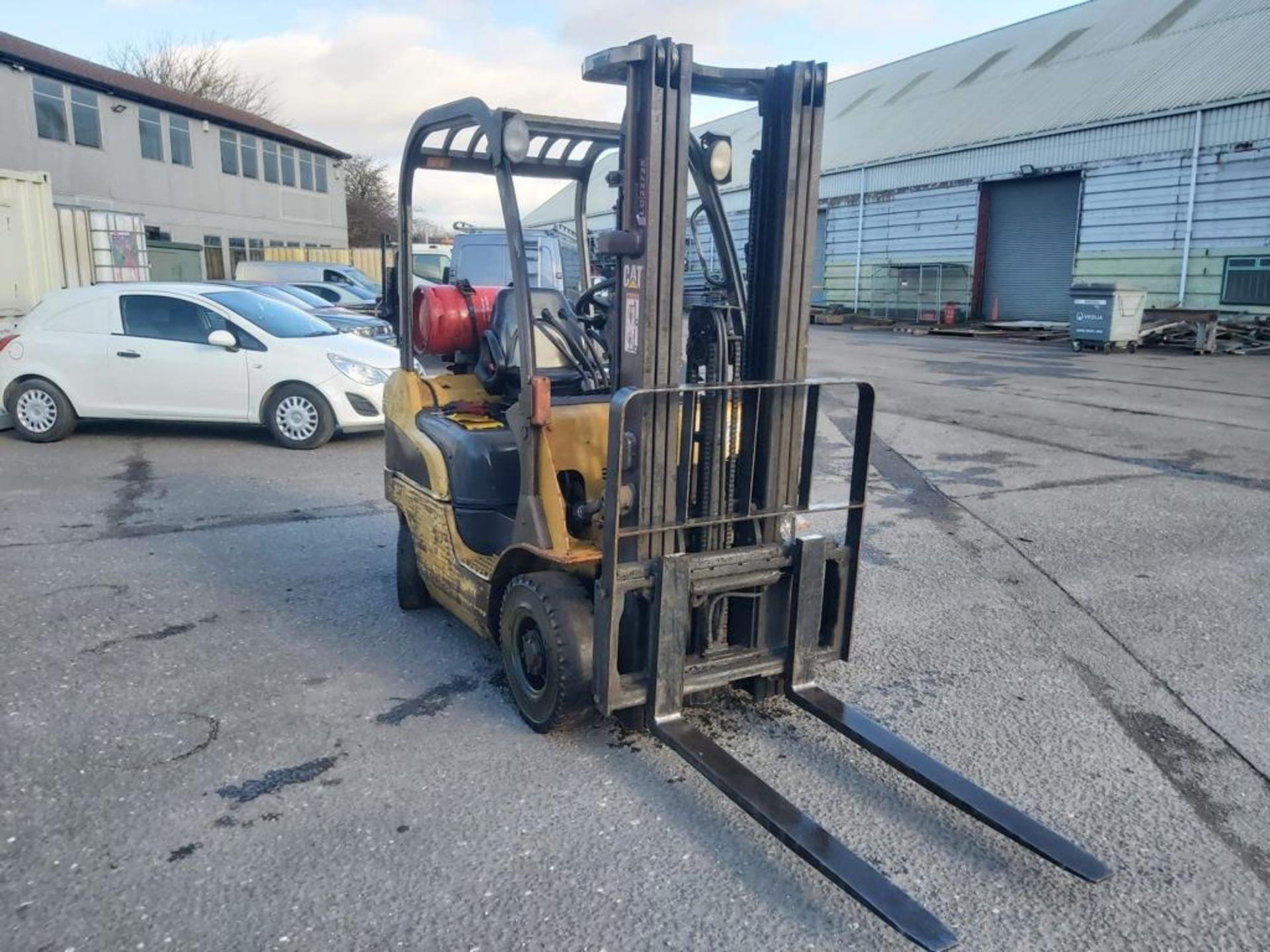 2500ton Cat Forklift *NO VAT* - Image 5 of 13