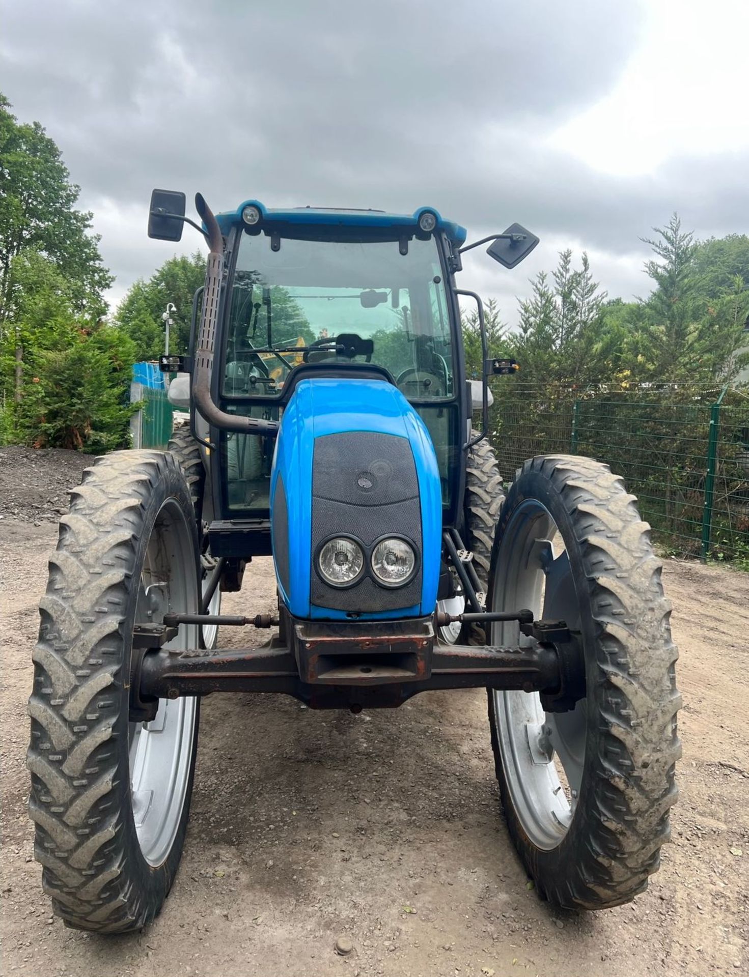 LANDINI POWERFARM 105 TRACTOR 100HP *PLUS VAT* - Image 4 of 19