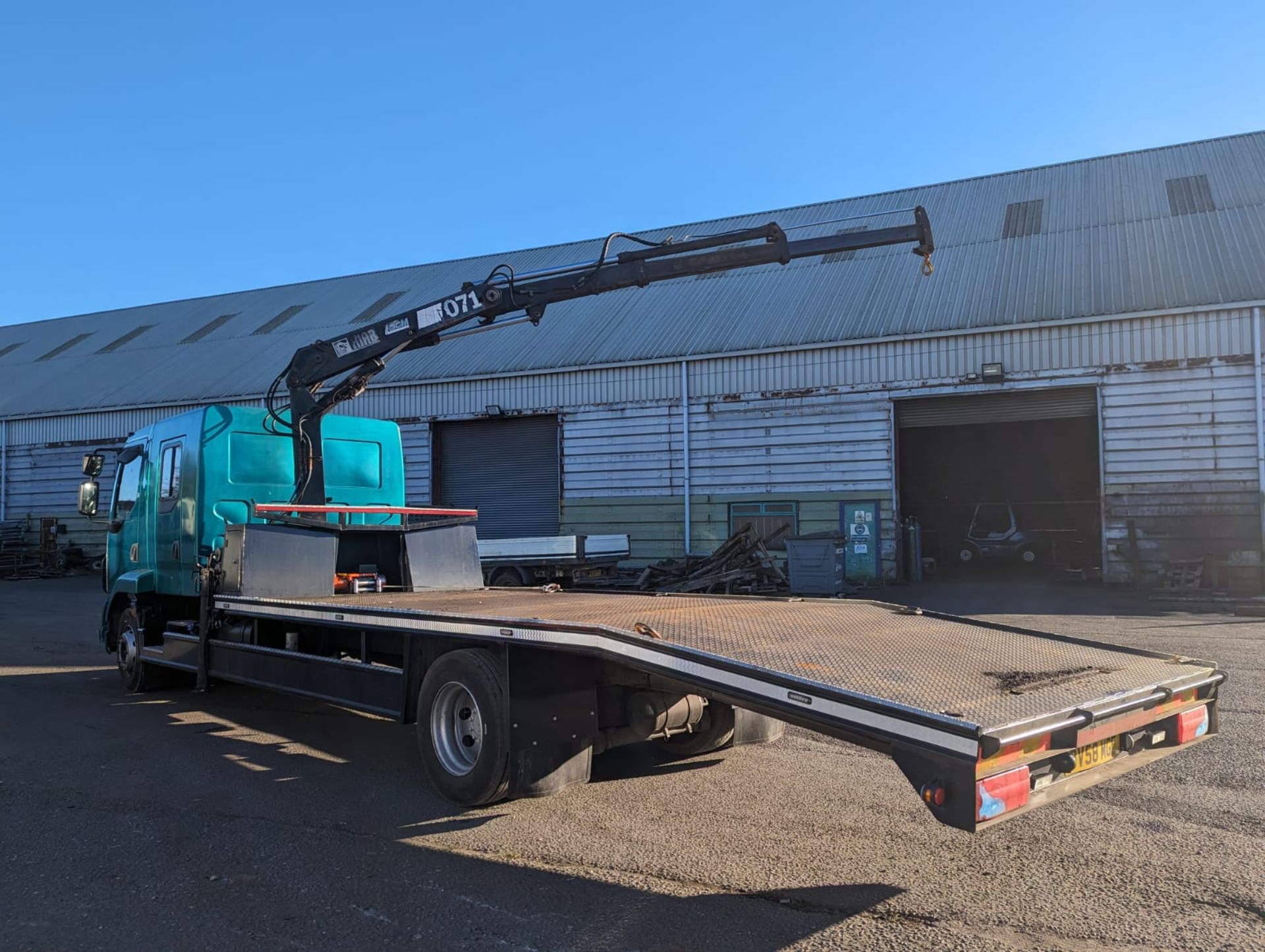 2008/58 REG LEYLAND DAF TRUCKS FA LF55.220 13 E GREEN HGV WITH HIAB 071 CRANE *NO VAT* - Image 7 of 23