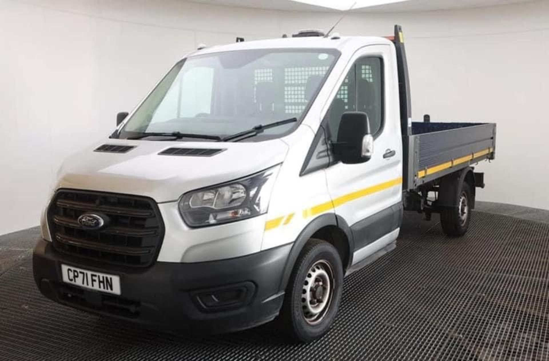 2021 FORD TRANSIT 350 LEADER ECOBLUE SILVER CHASSIS CAB TIPPER *PLUS VAT* - Image 2 of 5
