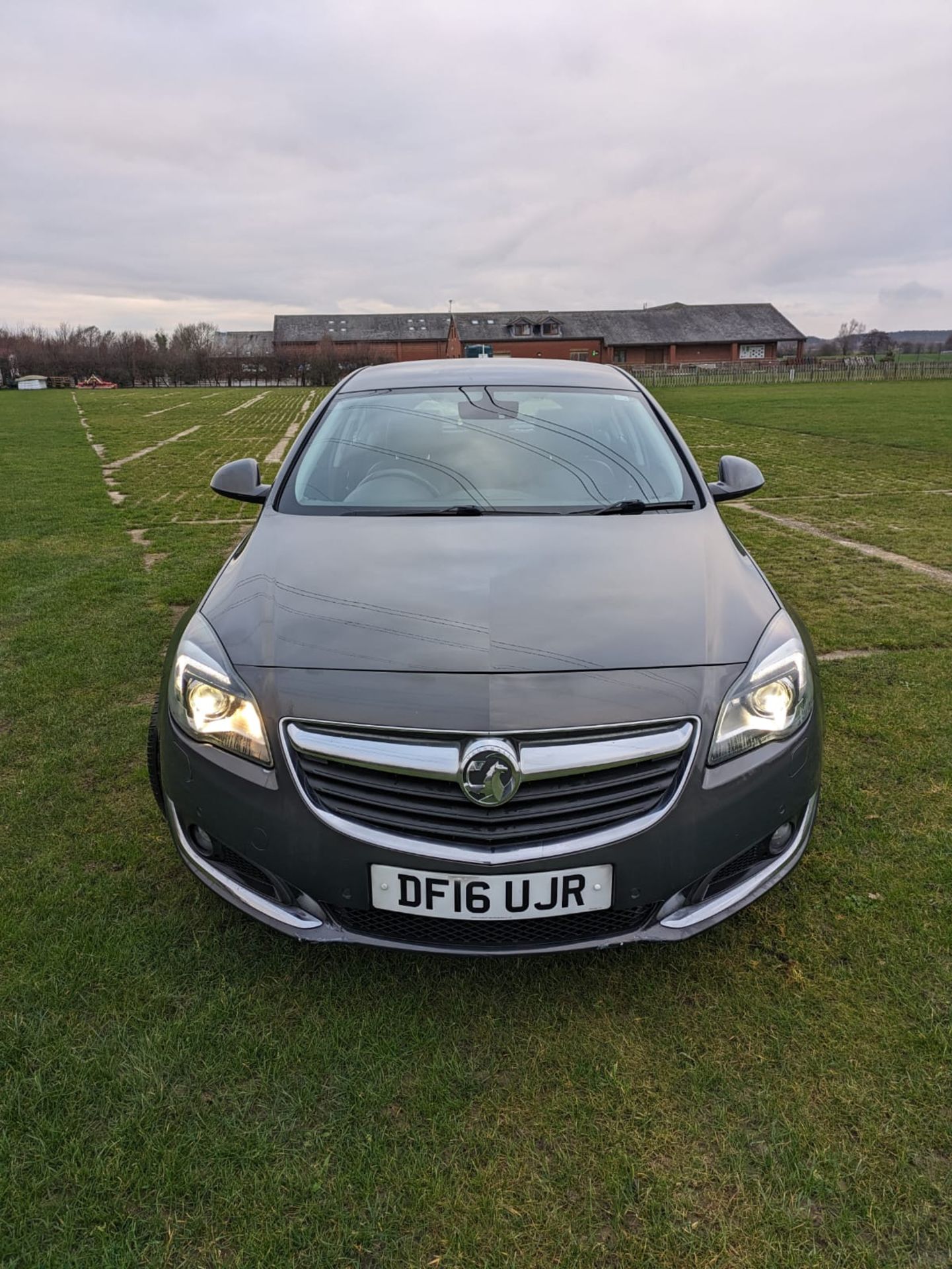 2016 VAUXHALL INSIGNIA ELITE NAV CDTI ECO SS GREY HATCHBACK *NO VAT* - Image 2 of 28