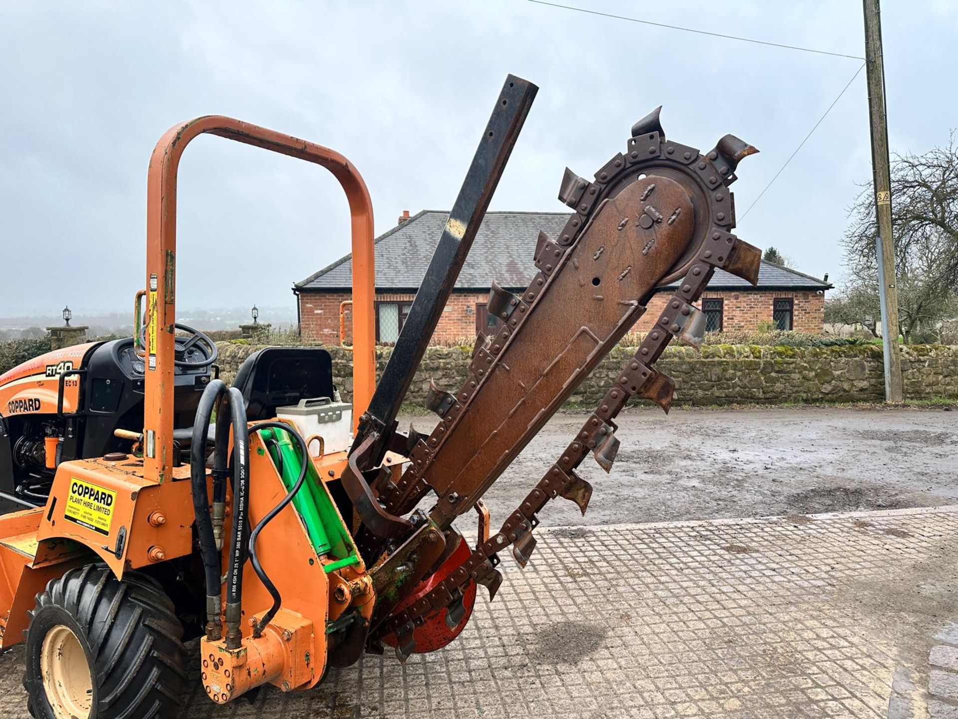 DITCHWITCH RT40 4WD DIESEL TRENCHER *PLUS VAT* - Image 2 of 25