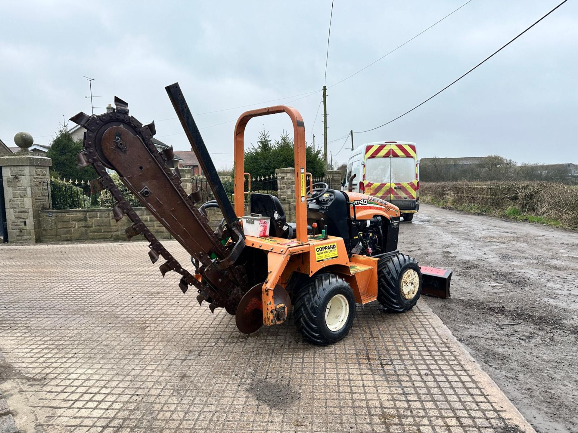 DITCHWITCH RT40 4WD DIESEL TRENCHER *PLUS VAT* - Image 11 of 25