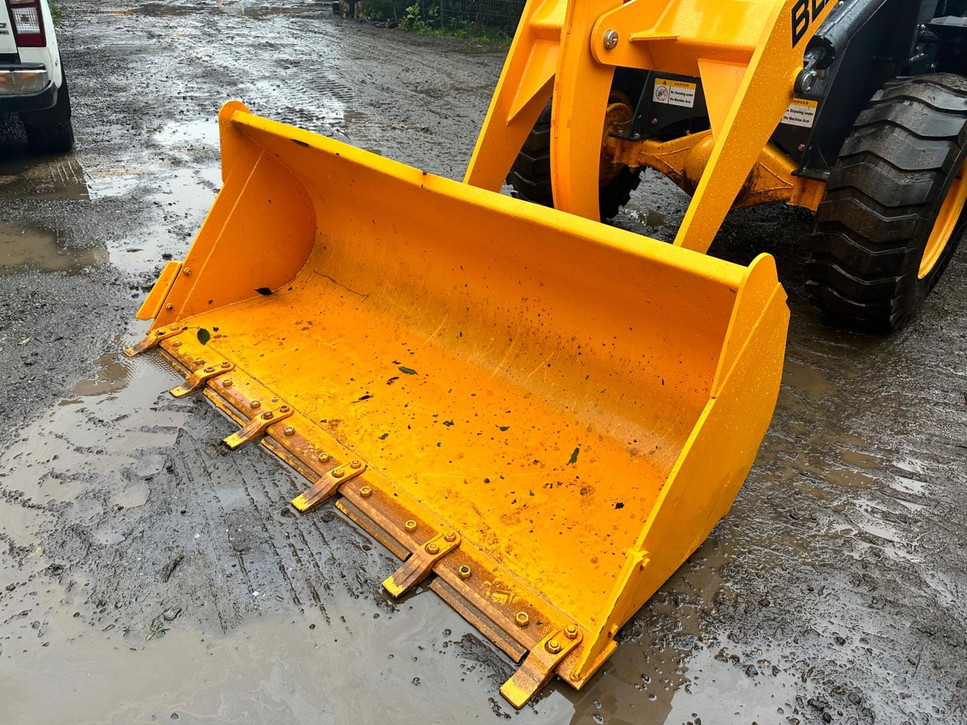 NEW/UNUSED BLANCHE TW36 LOADING SHOVEL *PLUS VAT* - Image 11 of 18