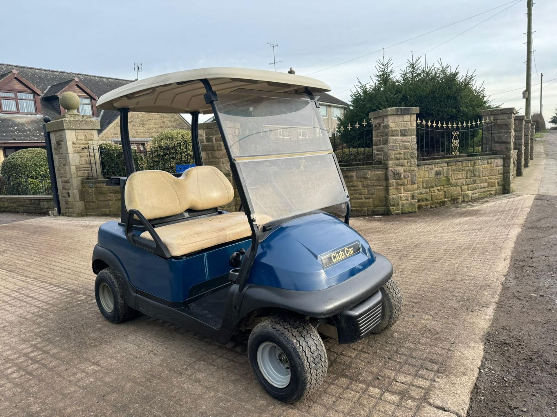 CLUBCAR PETROL GOLF CART BUGGY *PLUS VAT* - Image 6 of 16