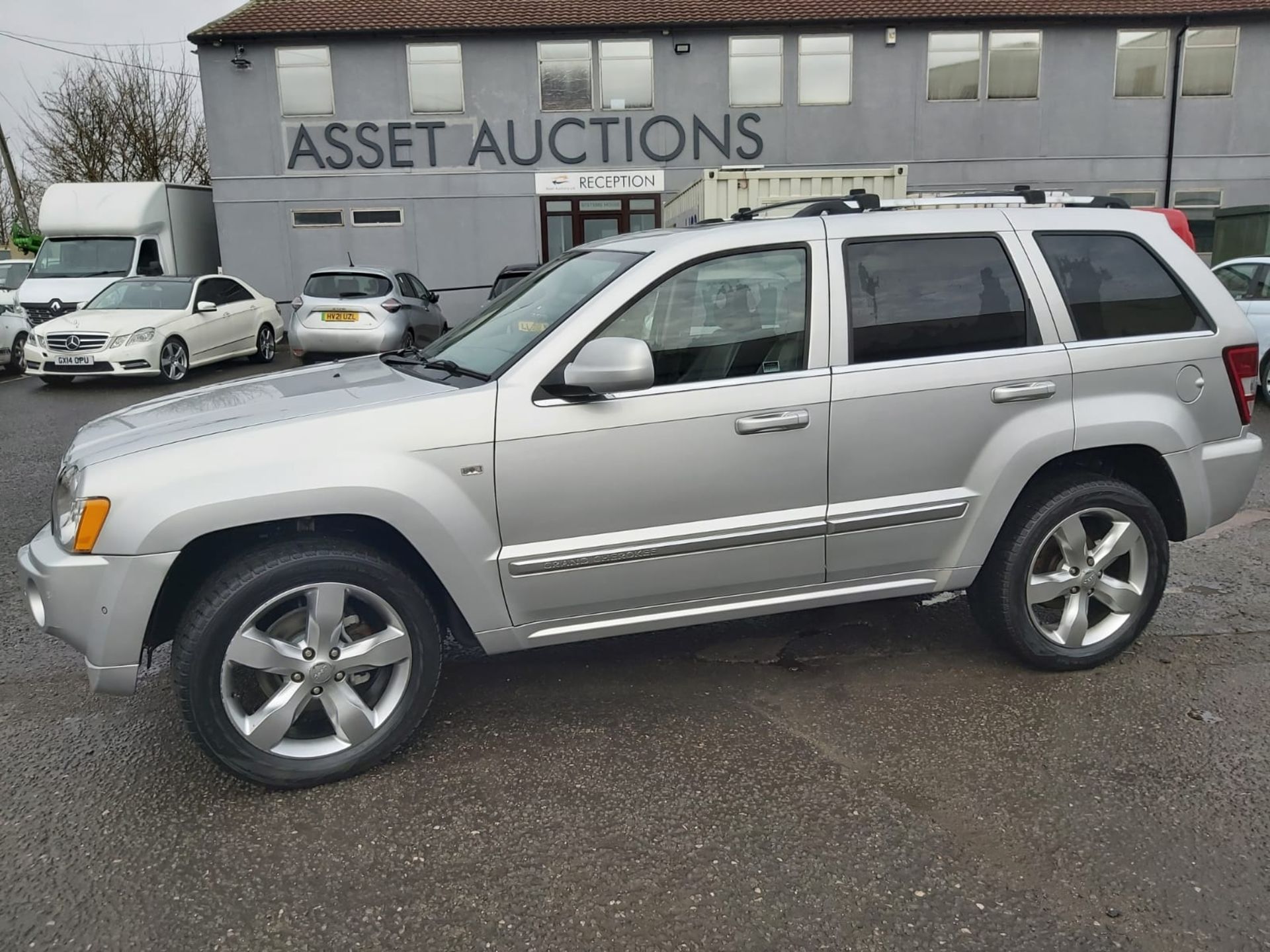2007 JEEP G-CHEROKEE OVERLAND CRD A SILVER SUV ESTATE *NO VAT* - Image 4 of 17