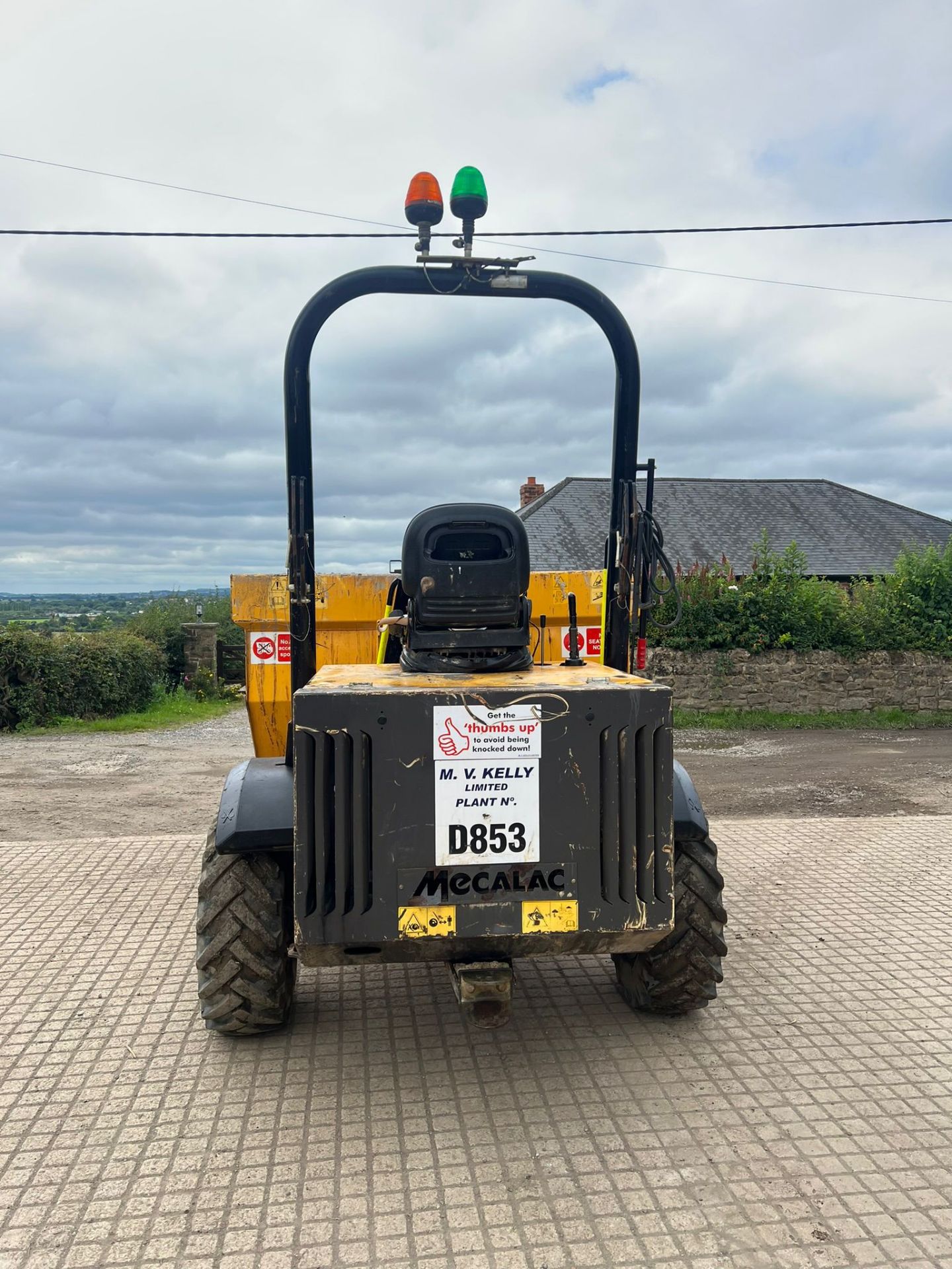 2019 MECALAC TA3H 3 TON DUMPER *PLUS VAT* - Image 4 of 9