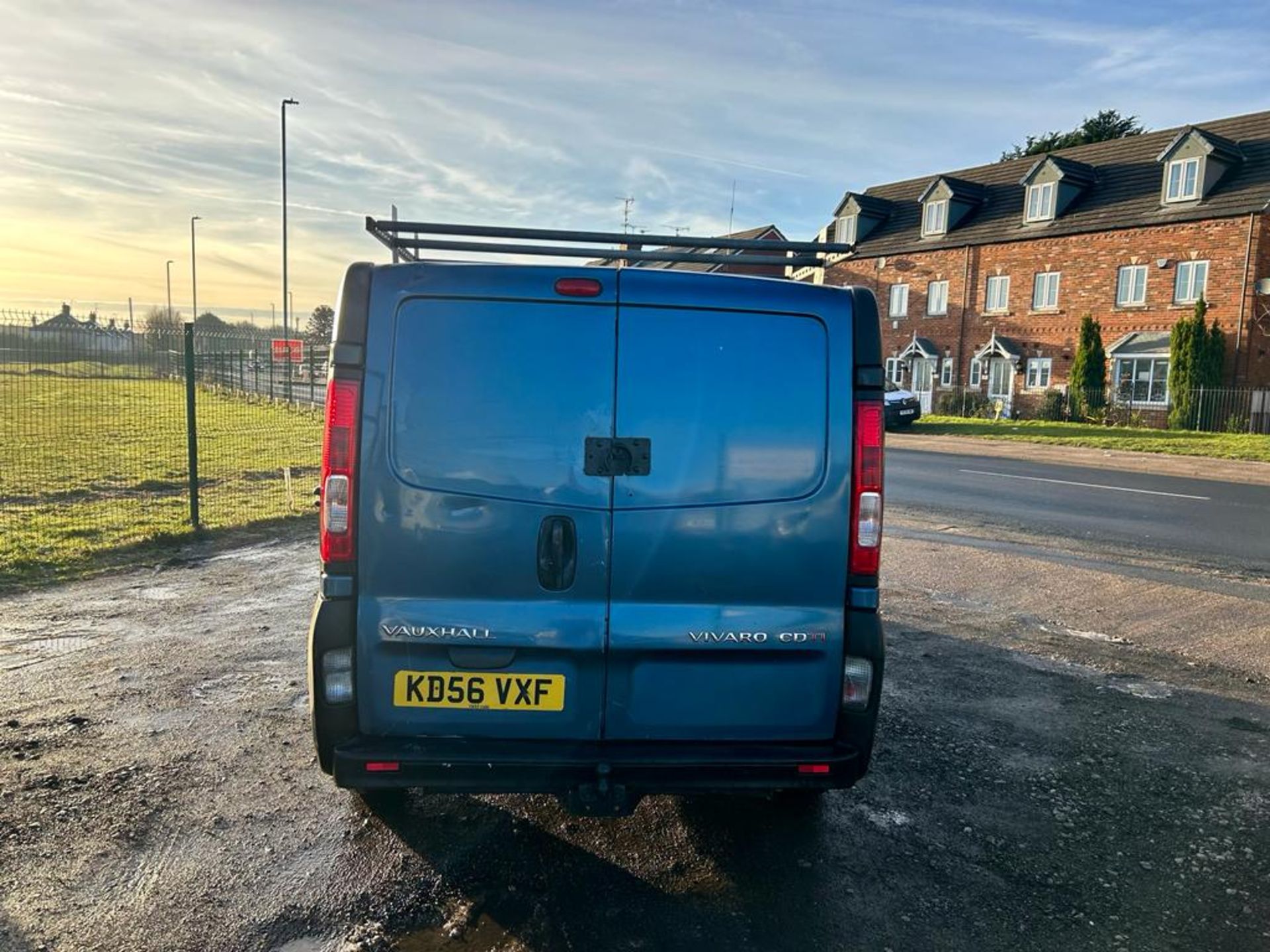 2006 VAUXHALL VIVARO 2900 CDTI LWB BLUE PANEL VAN *NO VAT* - Image 5 of 9