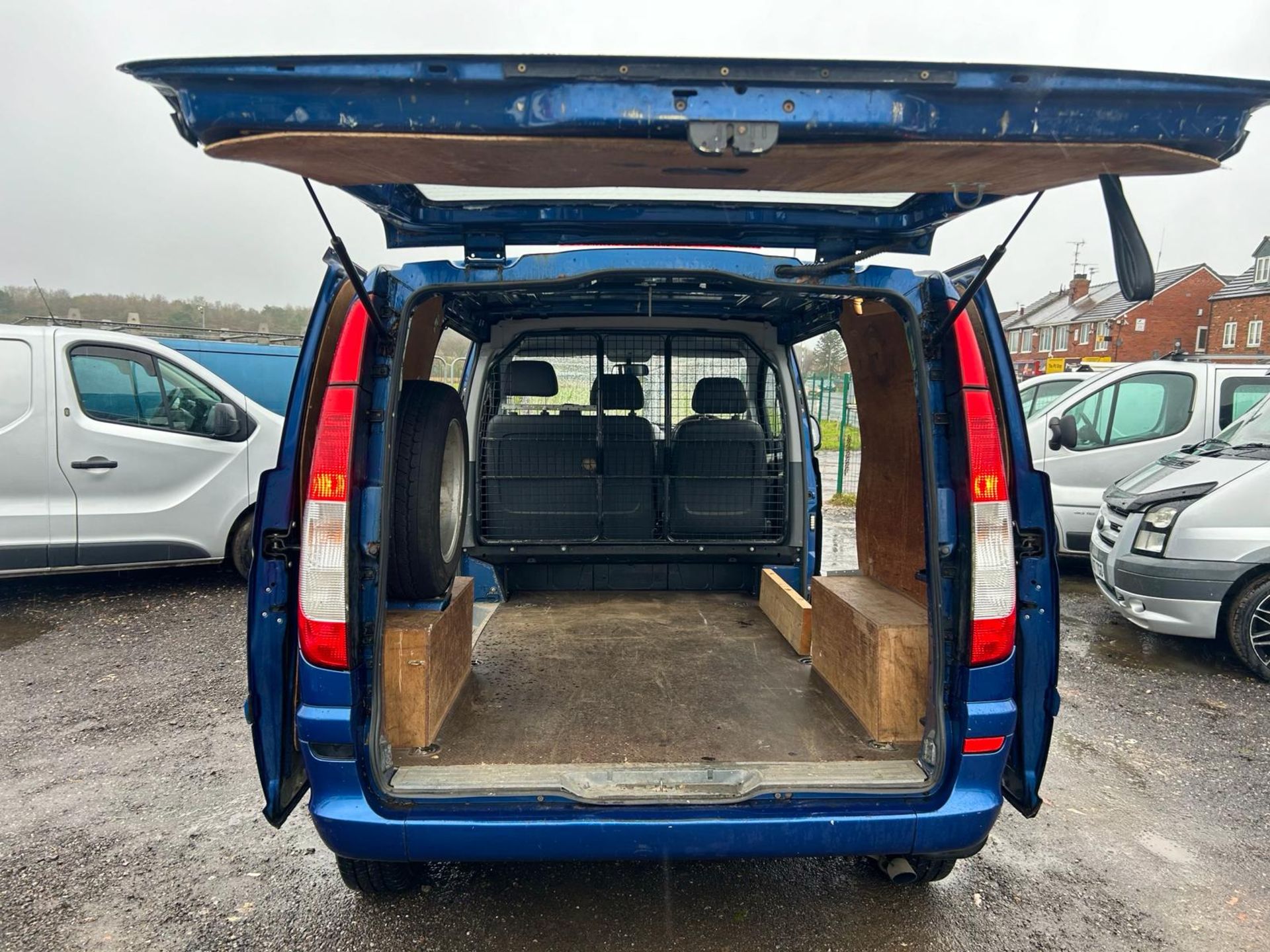 2005 MERCEDES VITO 111 CDI COMPACT BLUE PANEL VAN *NO VAT* - Image 8 of 18