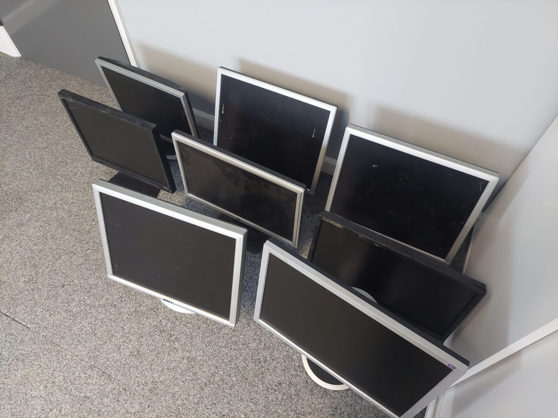 9x Untested LCD Monitors, Varying Manufacturers, No Reserve *NO VAT* - Image 3 of 3