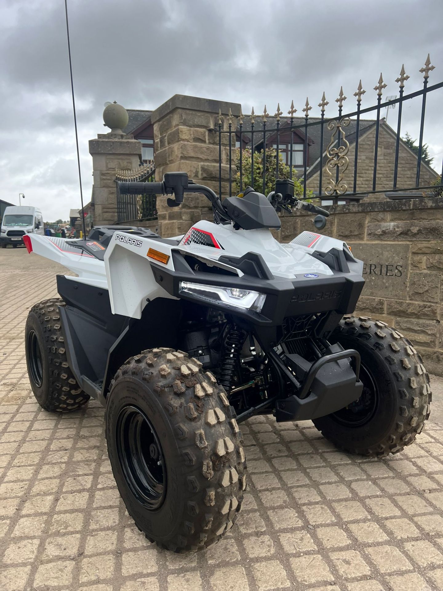 New / Unused Polaris Outlaw 70 Quad Bike *PLUS VAT* - Image 3 of 16