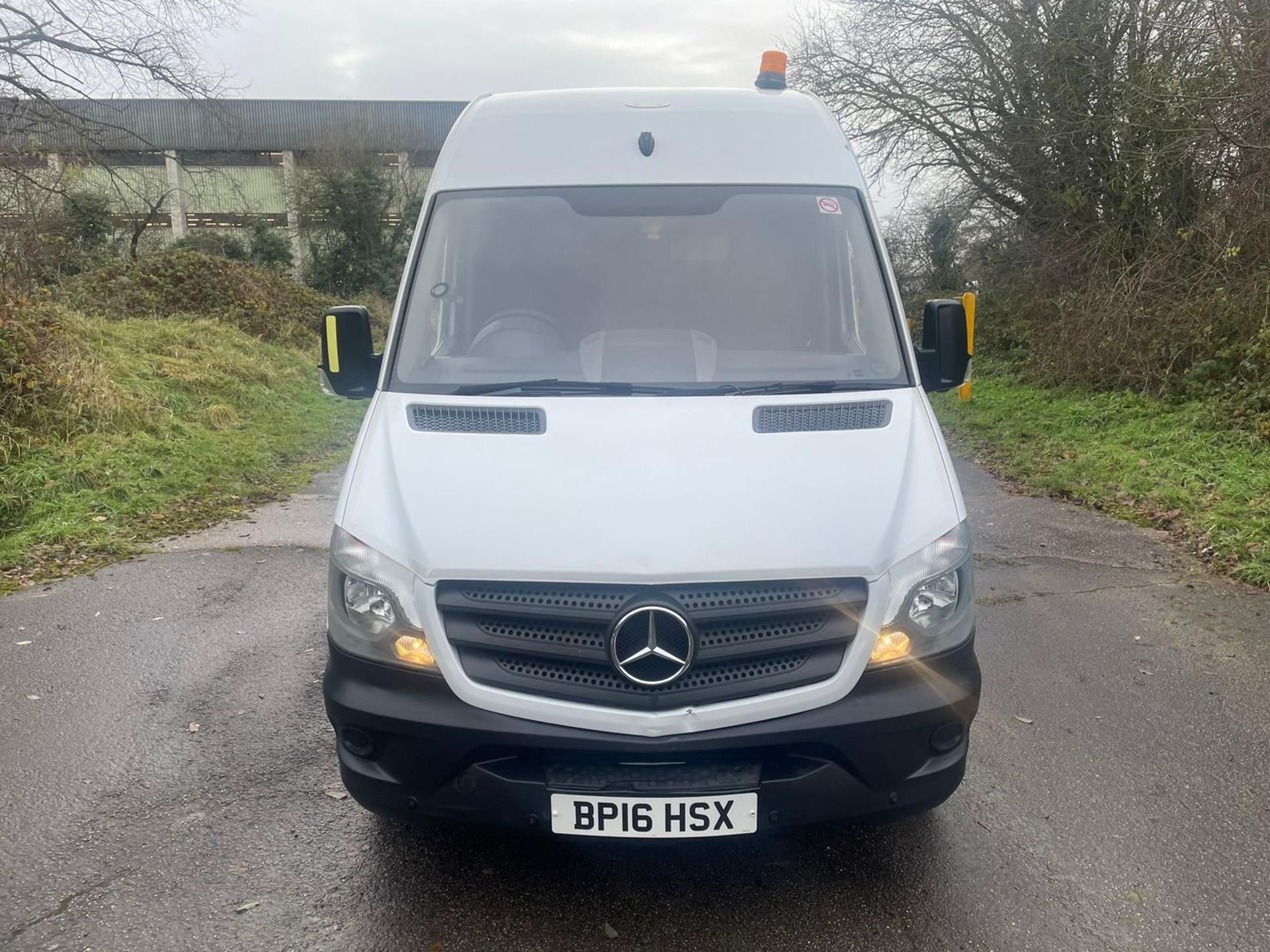 2016 MERCEDES-BENZ SPRINTER 313 CDI WHITE PANEL VAN *NO VAT* - Image 2 of 33