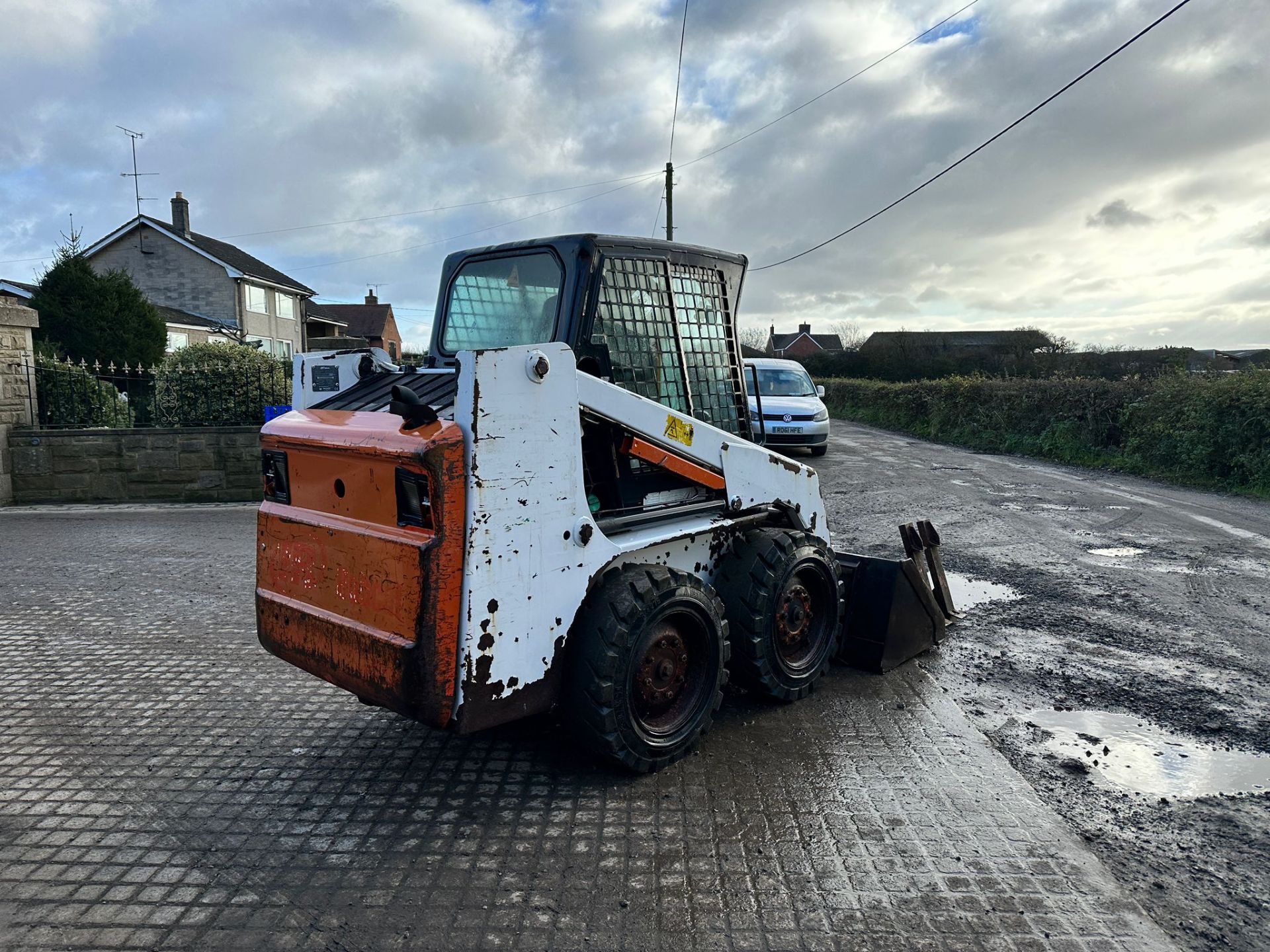 BOBCAT 753 WHEELED SKIDSTEER LOADER WITH BUCKET AND PALLET FORKS *PLUS VAT* - Image 6 of 14