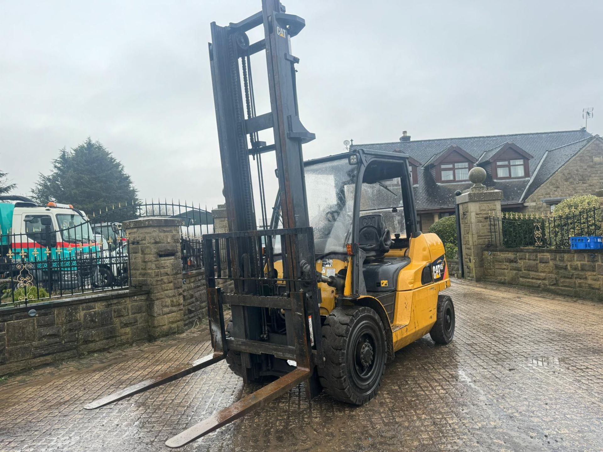 2015/65 CATERPILLAR DP45NT 4.5 TON DIESEL FORKLIFT *PLUS VAT* - Image 3 of 17