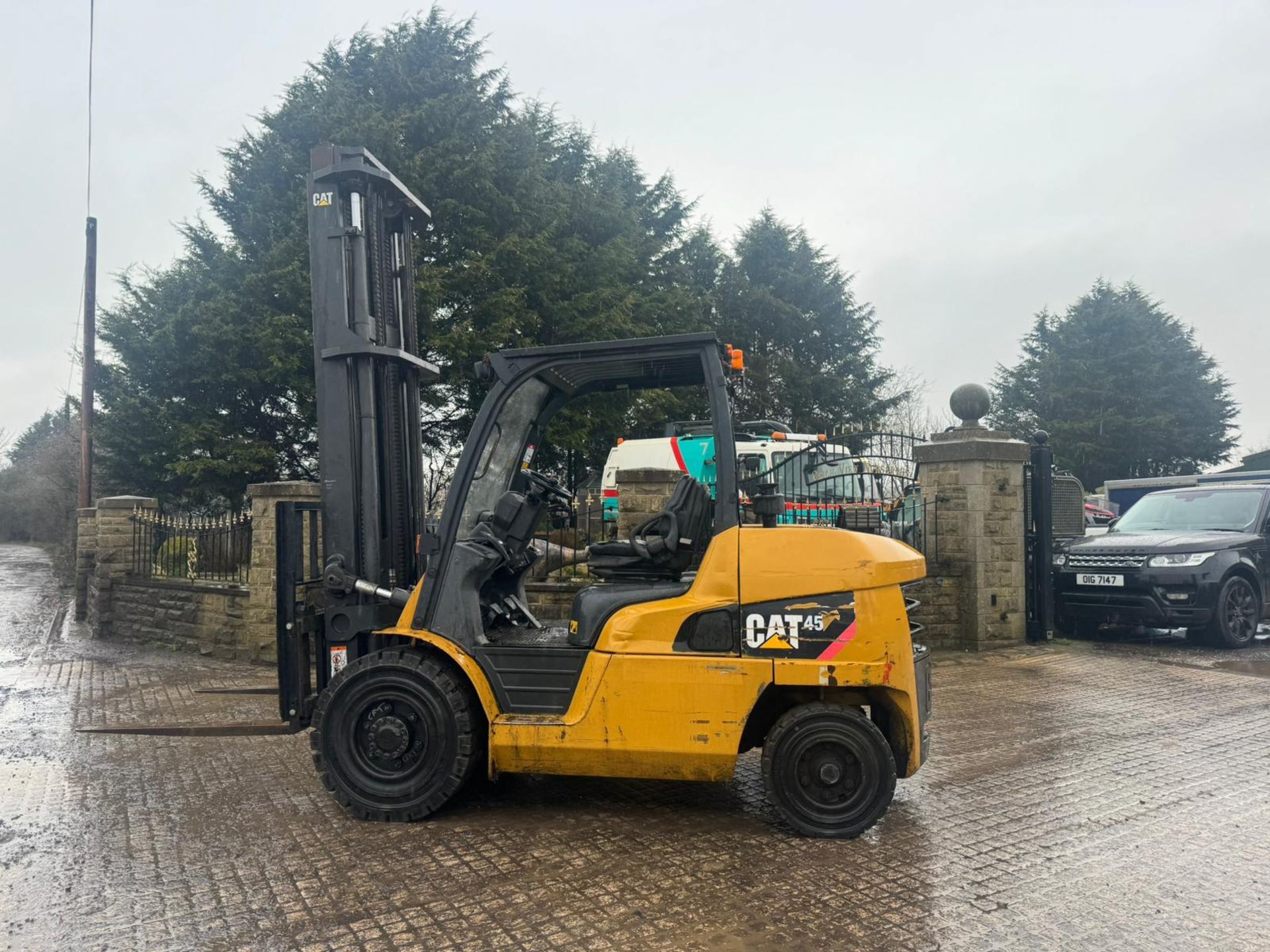 2015/65 CATERPILLAR DP45NT 4.5 TON DIESEL FORKLIFT *PLUS VAT* - Image 6 of 17