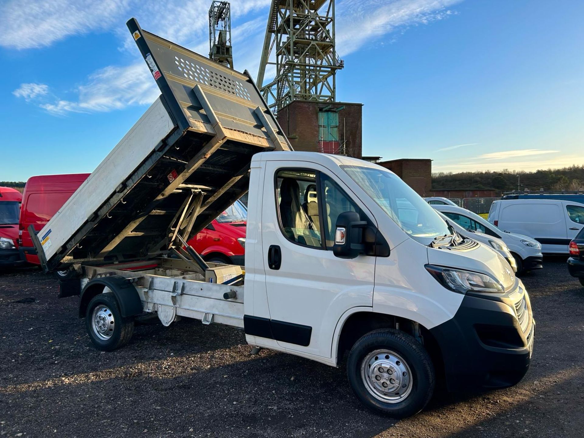 2018 PEUGEOT BOXER 335 L2 BLUE HDI WHITE CHASSIS CAB TIPPER VAN *NO VAT*