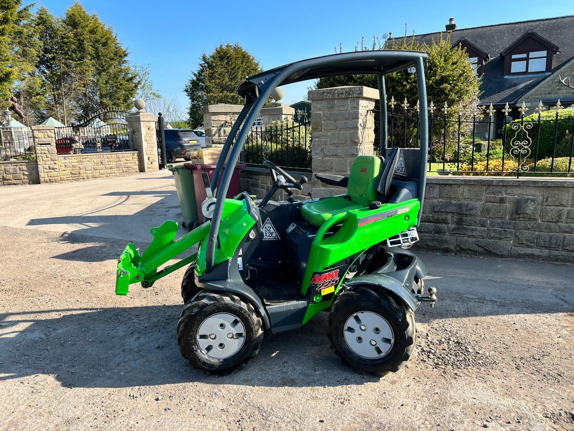 2020 AVANT 225 4WD COMPACT LOADER WITH BUCKET *PLUS VAT* - Image 6 of 14