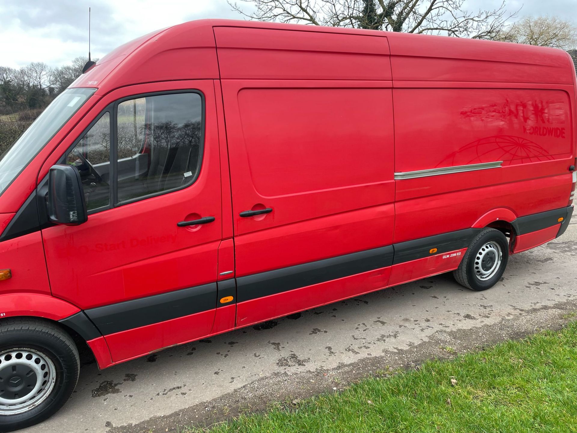 2017/67 REG MERCEDES-BENZ SPRINTER 314 CDI RED PANEL VAN *NO VAT* - Image 5 of 23