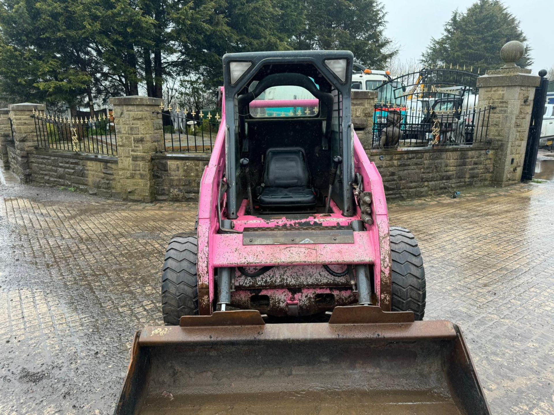 2009 BOBCAT S185 WHEELED SKIDSTEER LOADER WITH LWC BUCKET *PLUS VAT* - Image 4 of 12