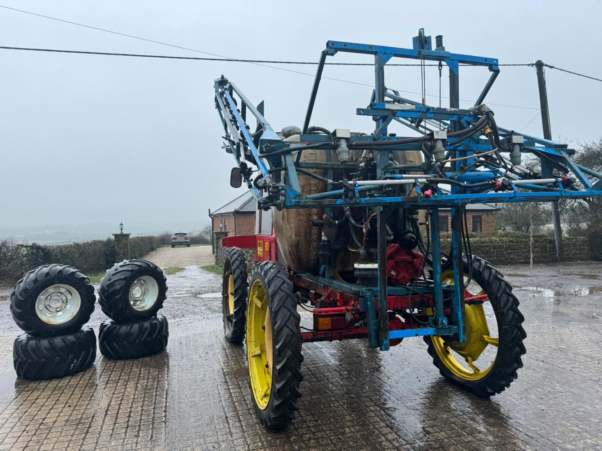 FRAZIER 3D AGRIBUGGY WITH 12 METRE CROP SPRAYER *PLUS VAT* - Image 7 of 17