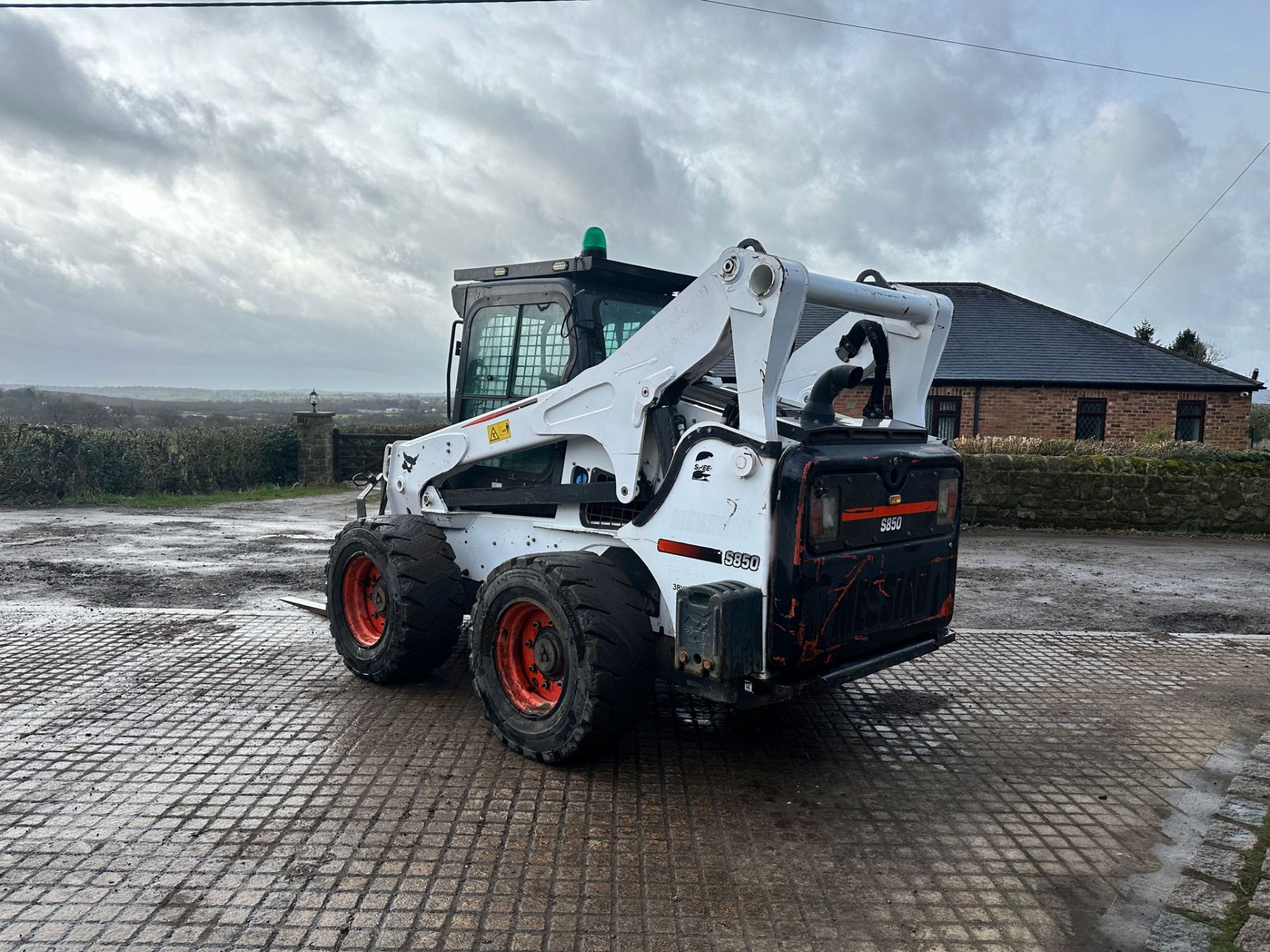 2019 BOBCAT S850 WHEELED SKIDSTEER LOADER *PLUS VAT* - Image 4 of 21