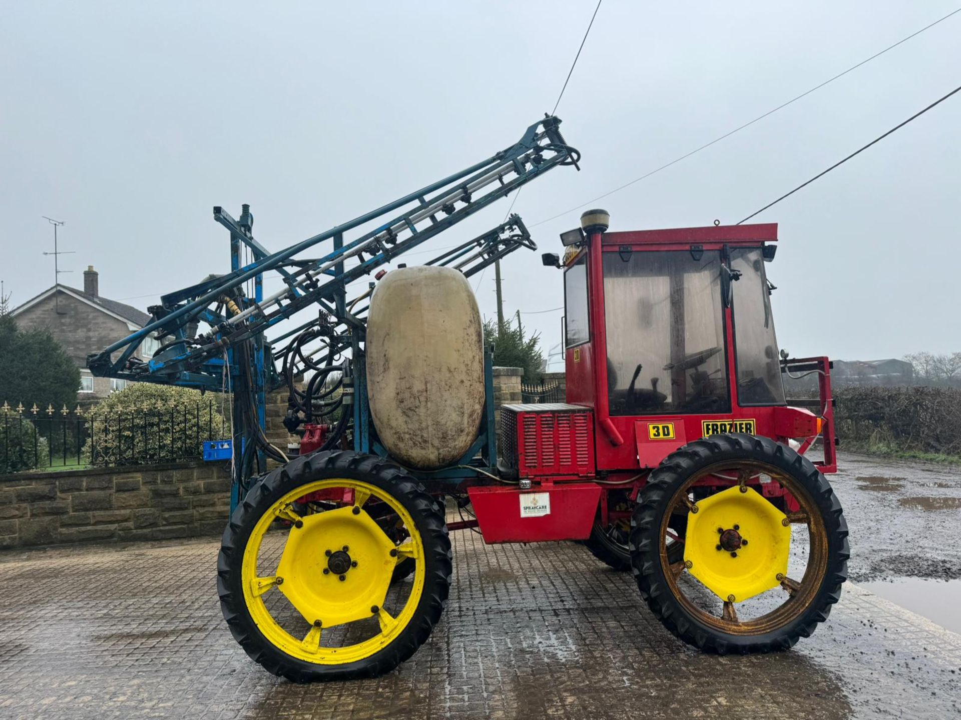 FRAZIER 3D AGRIBUGGY WITH 12 METRE CROP SPRAYER *PLUS VAT* - Image 3 of 17