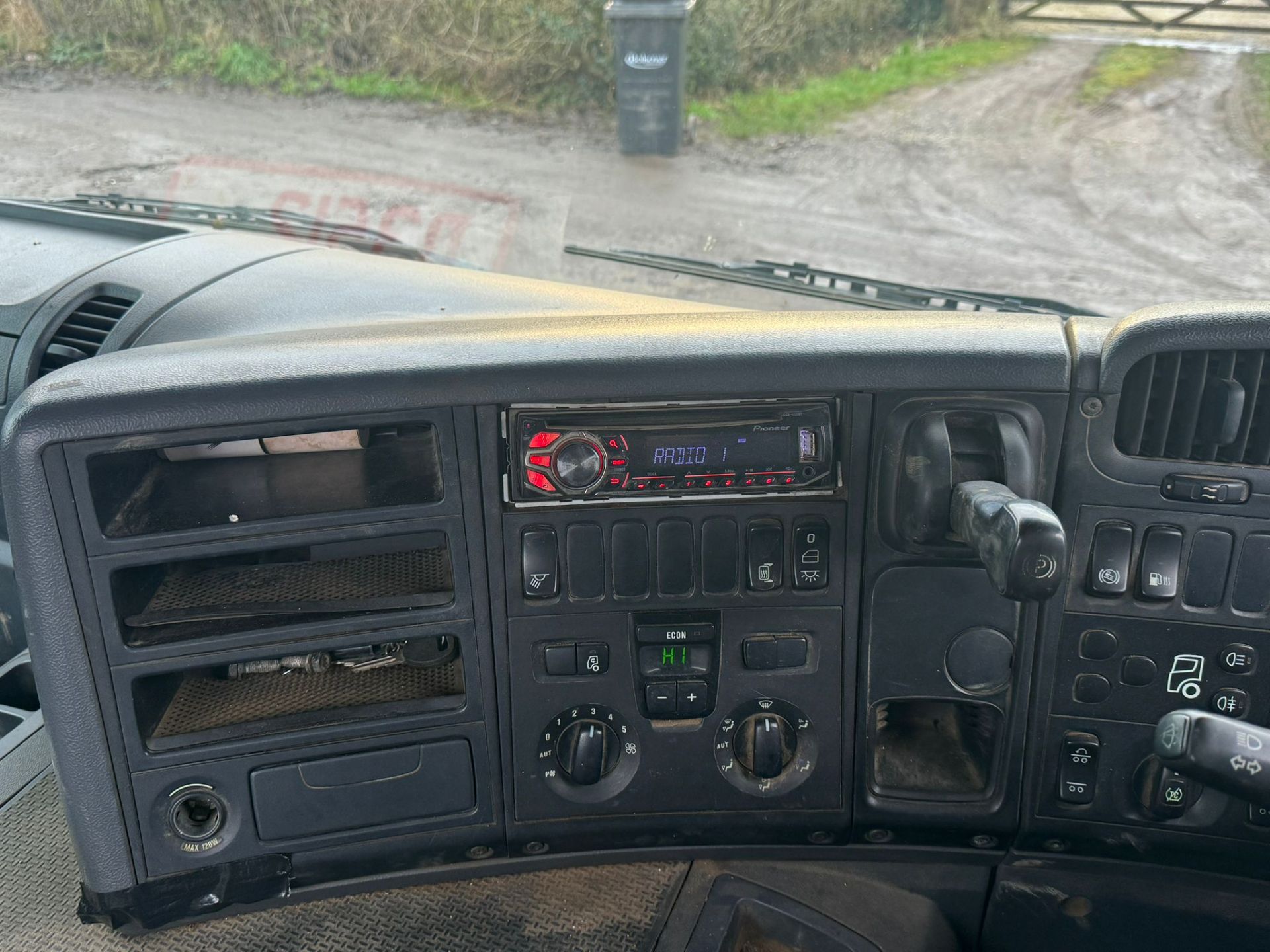 63 REG. SCANIA P320 RIGID BEAVERTAIL FLATBED LORRY *PLUS VAT* - Image 17 of 21