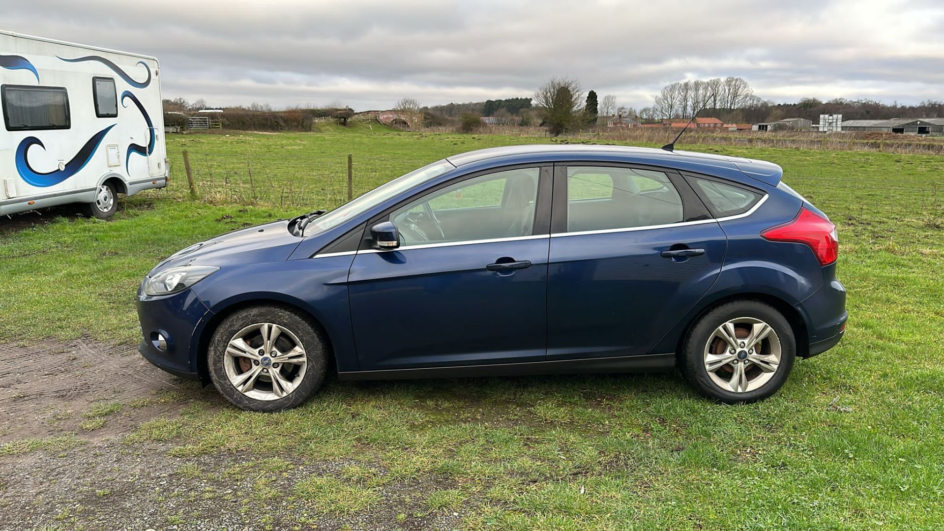 2012 FORD FOCUS ZETEC TDCI BLUE HATCHBACK *NO VAT* - Image 4 of 14