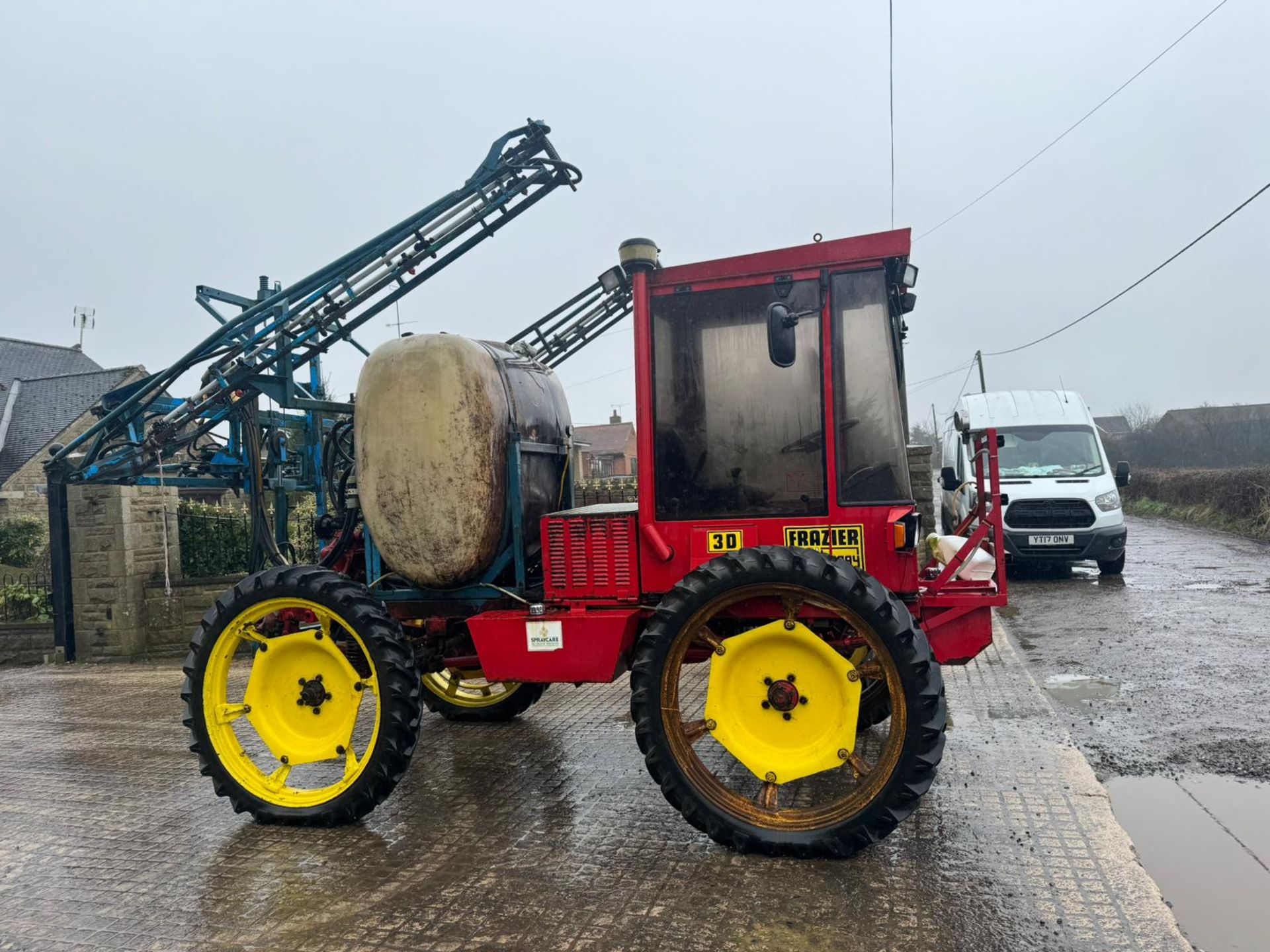 FRAZIER 3D AGRIBUGGY WITH 12 METRE CROP SPRAYER *PLUS VAT* - Image 2 of 17