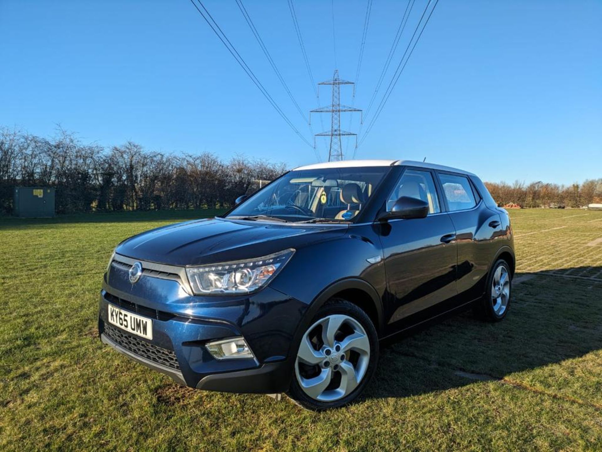 2015 SSANGYONG TIVOLI EX BLUE SUV HATCHBACK *NO VAT* - Image 4 of 35