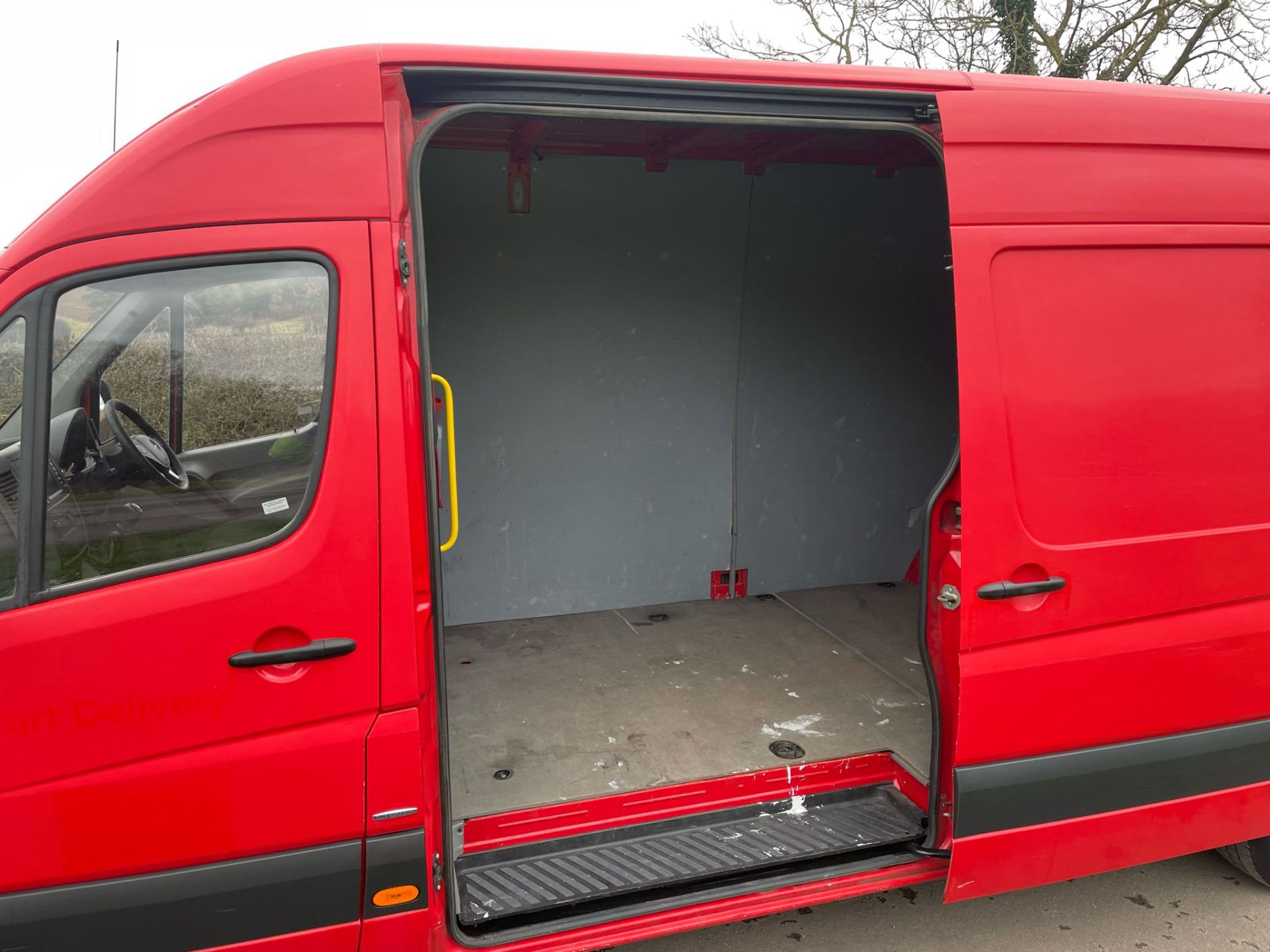 2017/67 REG MERCEDES-BENZ SPRINTER 314 CDI RED PANEL VAN *NO VAT* - Image 6 of 23