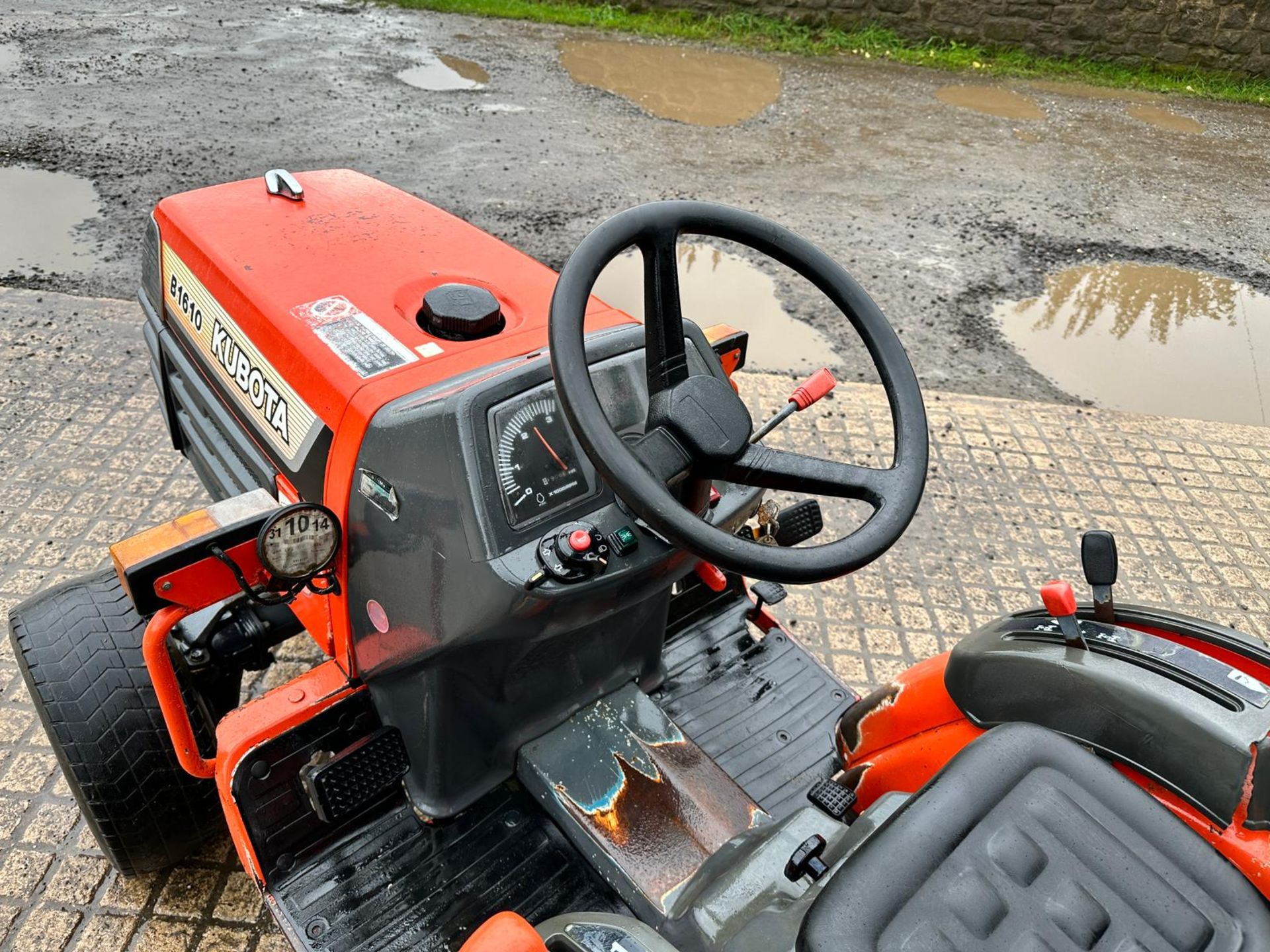 KUBOTA B1610 16HP 4WD COMPACT TRACTOR *PLUS VAT* - Image 13 of 17