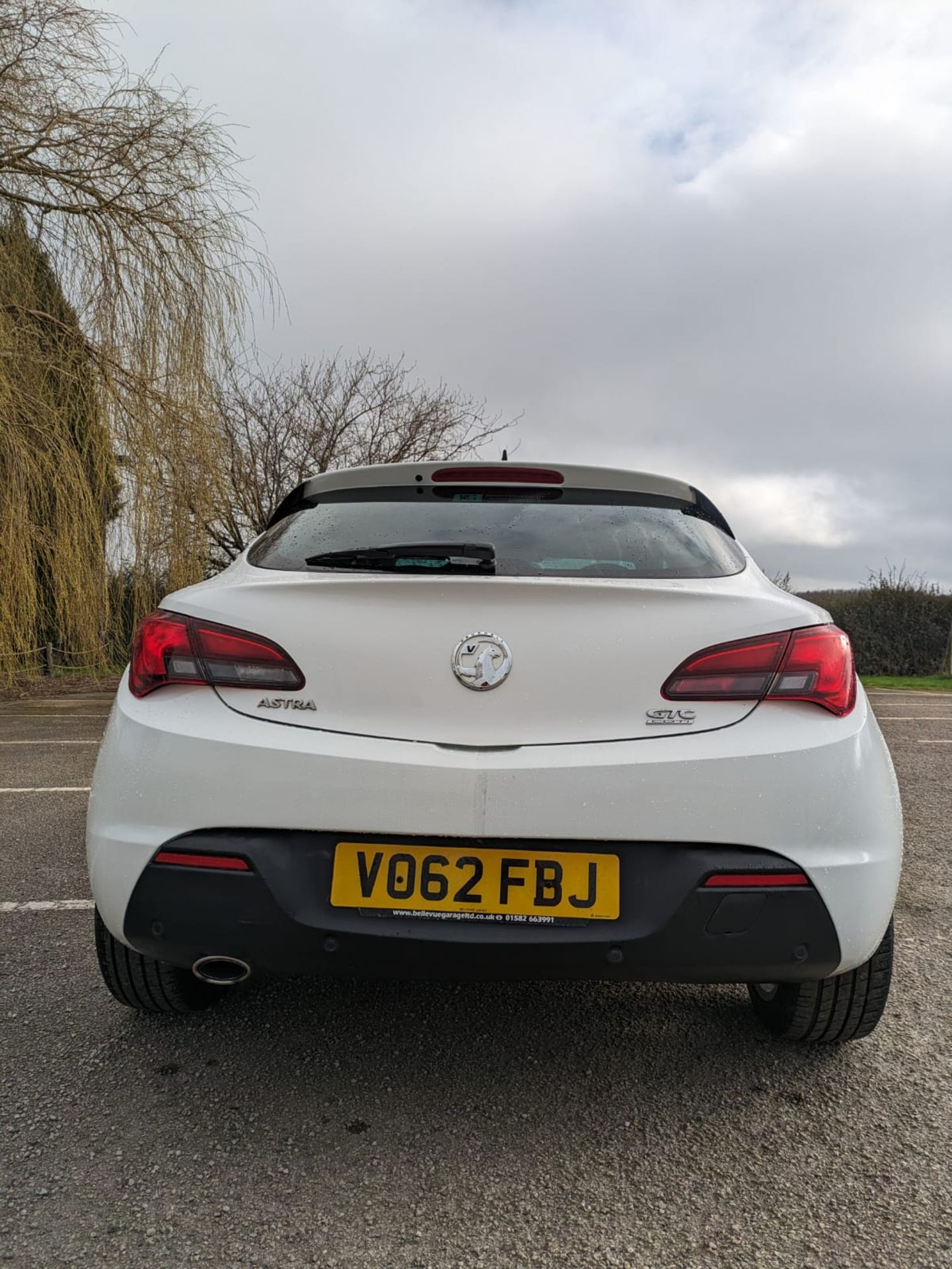 2012 VAUXHALL ASTRA GTC SRI CDTI S/S WHITE HATCBACK *NO VAT* - Image 8 of 26