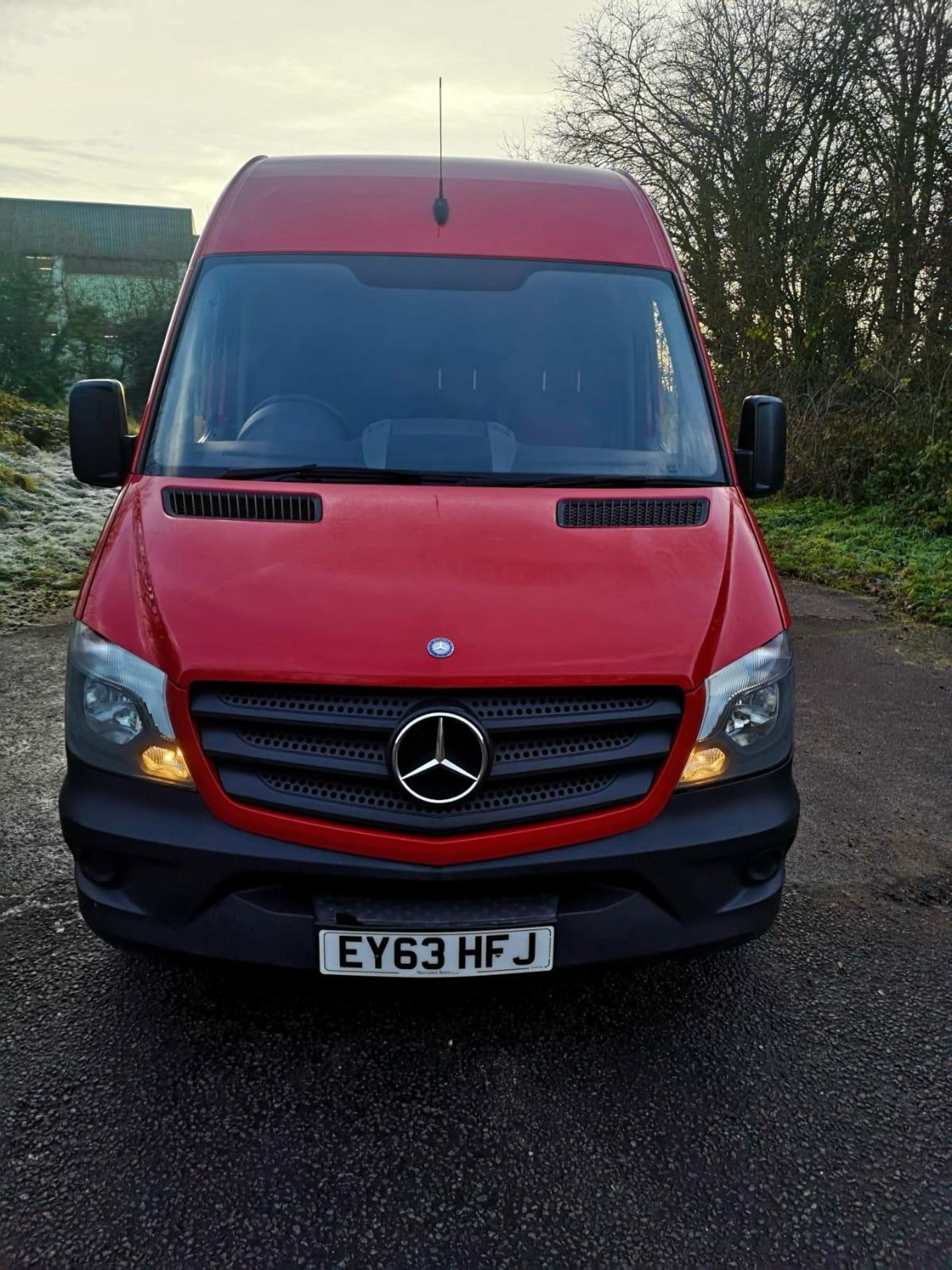 2013 MERCEDES-BENZ SPRINTER 310 CDI RED PANEL VAN *NO VAT* - Image 2 of 11