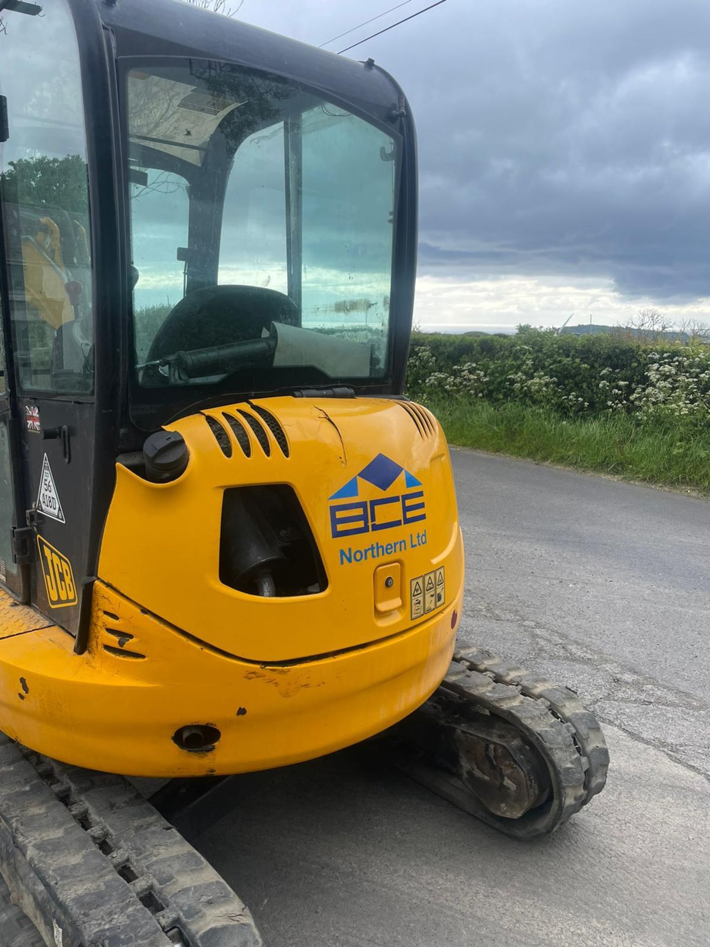 2013 JCB 8030ZTS 3 Tonne Mini Digger - X2 Buckets - Runs Drives Digs - Zero Tail Swing *PLUS VAT* - Image 4 of 5