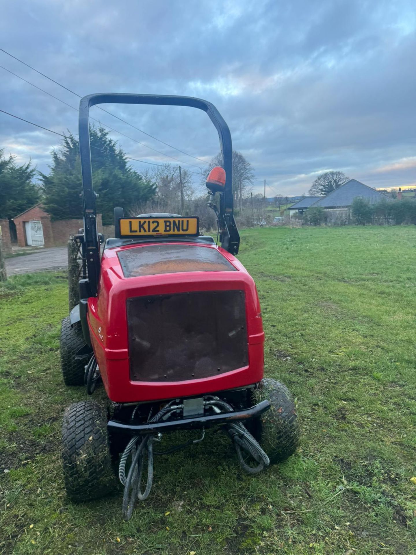 2012 Toro LT3340 Ride On Cylinder Mower *PLUS VAT* - Image 6 of 15