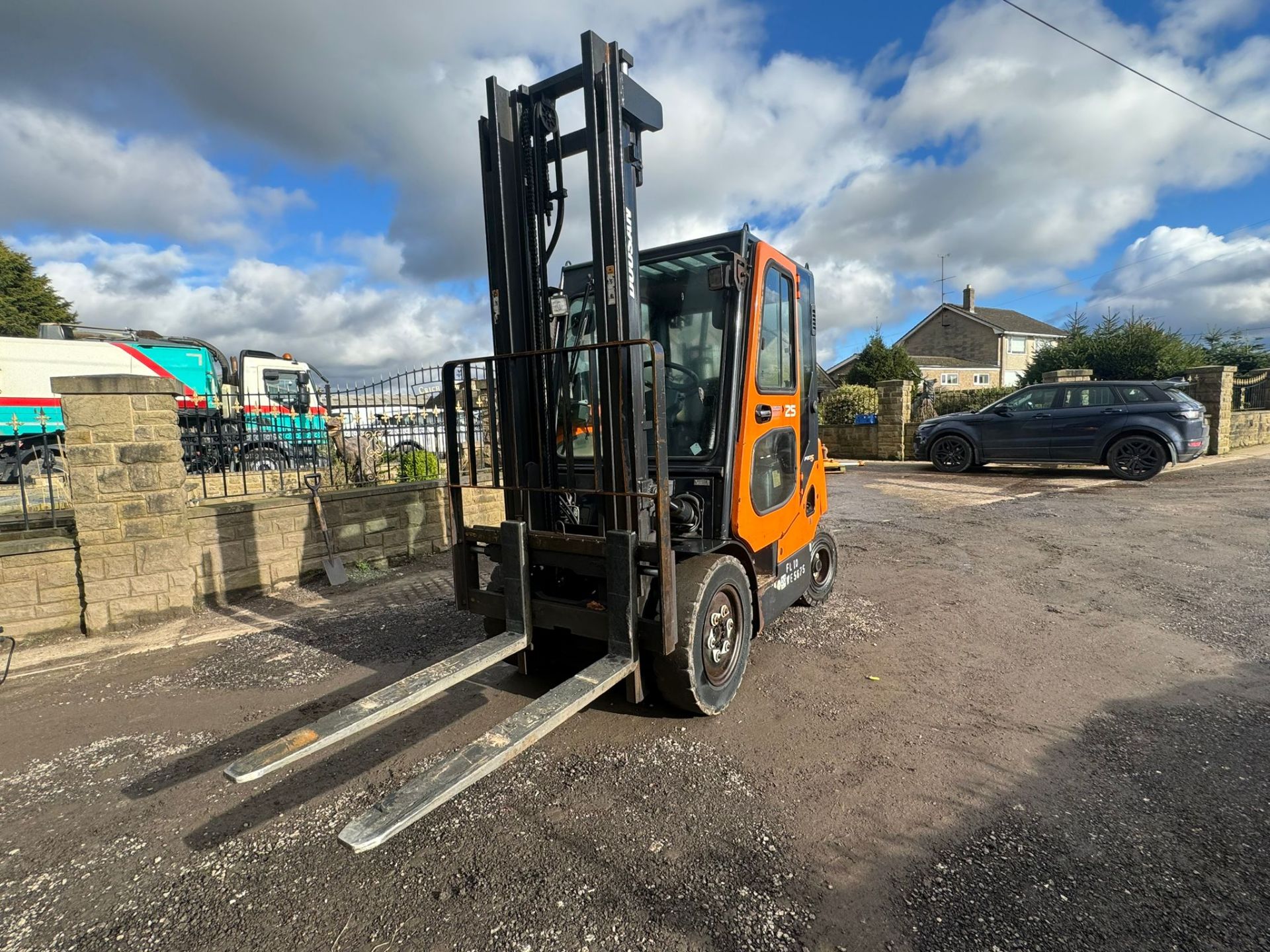 2011 DOOSAN 2.5 TON FORKLIFT *PLUS VAT* - Image 3 of 15