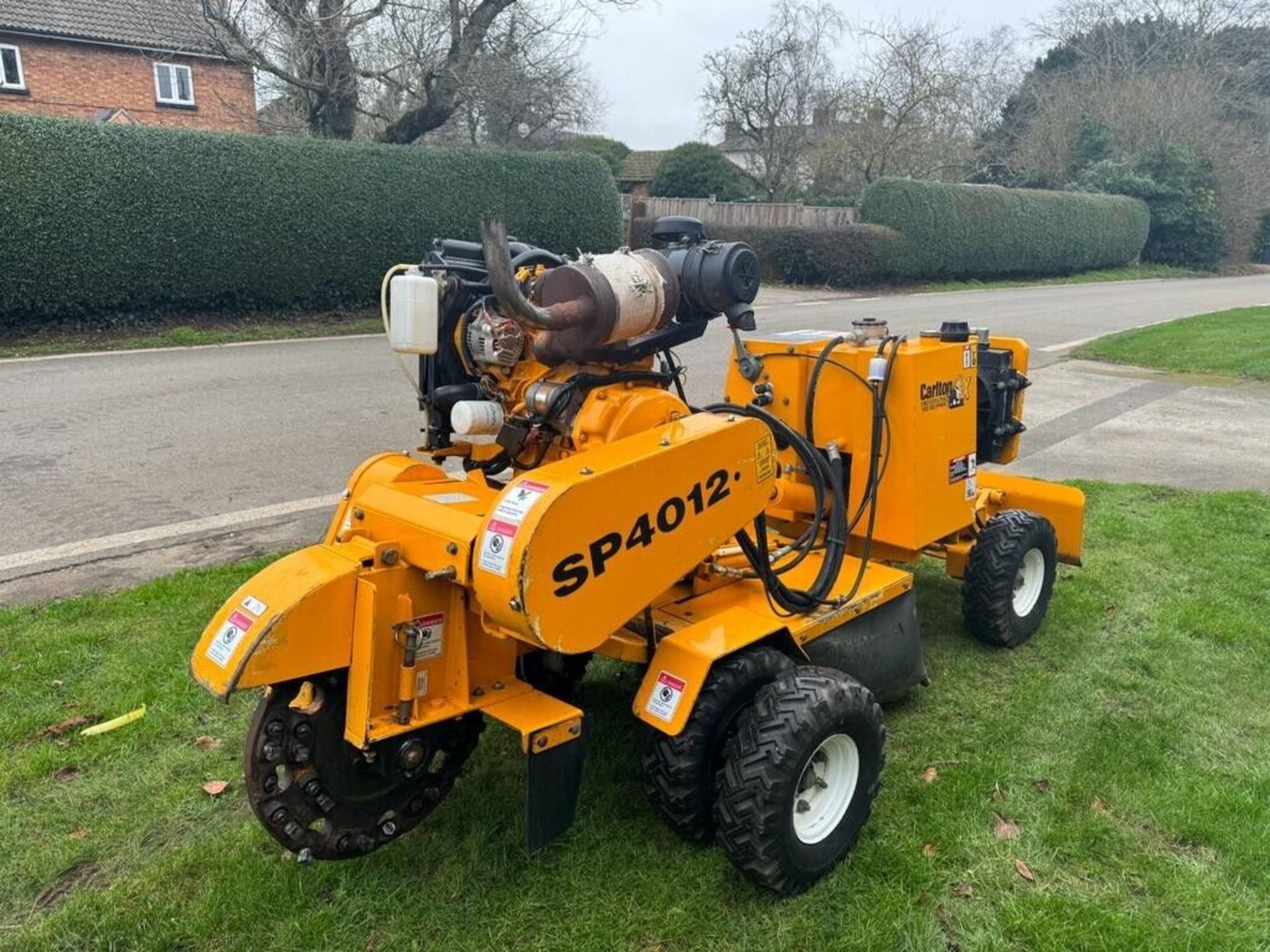 STUMP GRINDER CARLTON SP4012, KUBOTA TURBO DIESEL ENGINE, 4 WHEEL DRIVE *PLUS VAT* - Image 4 of 13