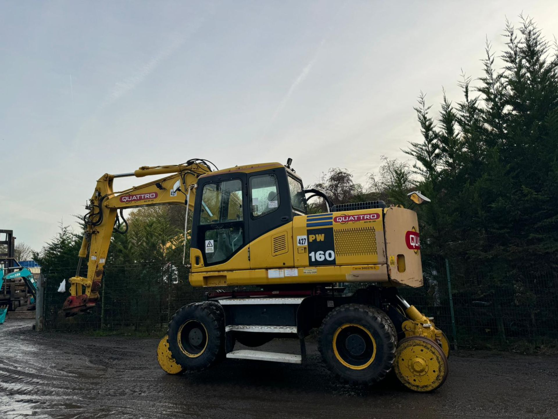 KOMATSU PW160ES-7K 4WD WHEELED EXCAVATOR C/W QUICK HITCH & RAILWAY GEAR *PLUS VAT* - Image 3 of 22